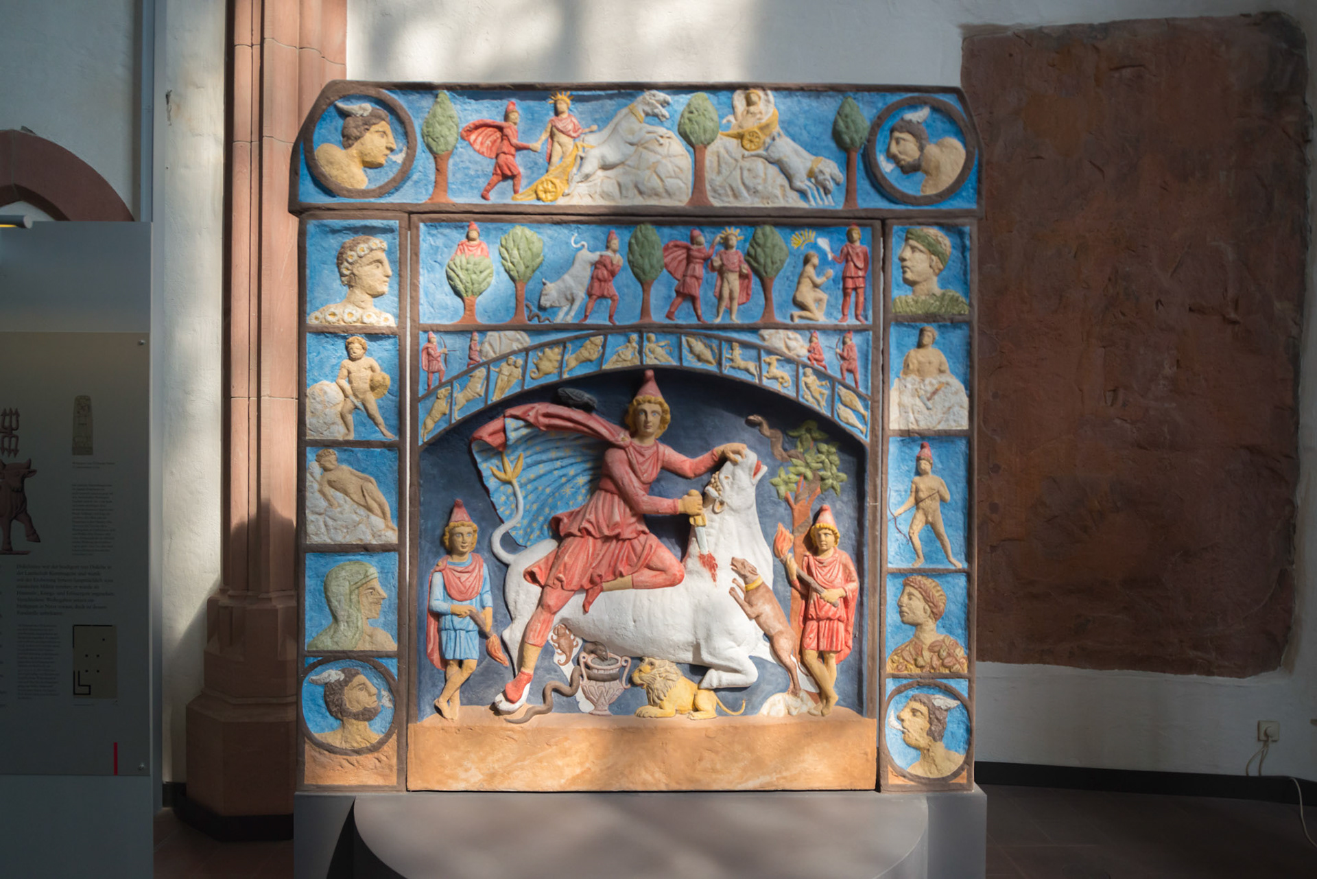 Model of a Mithraeum, Archäologisches Museum Frankfurt, Frankfurt, Germany. Photo: 2018. © The Trustees of Columbia University