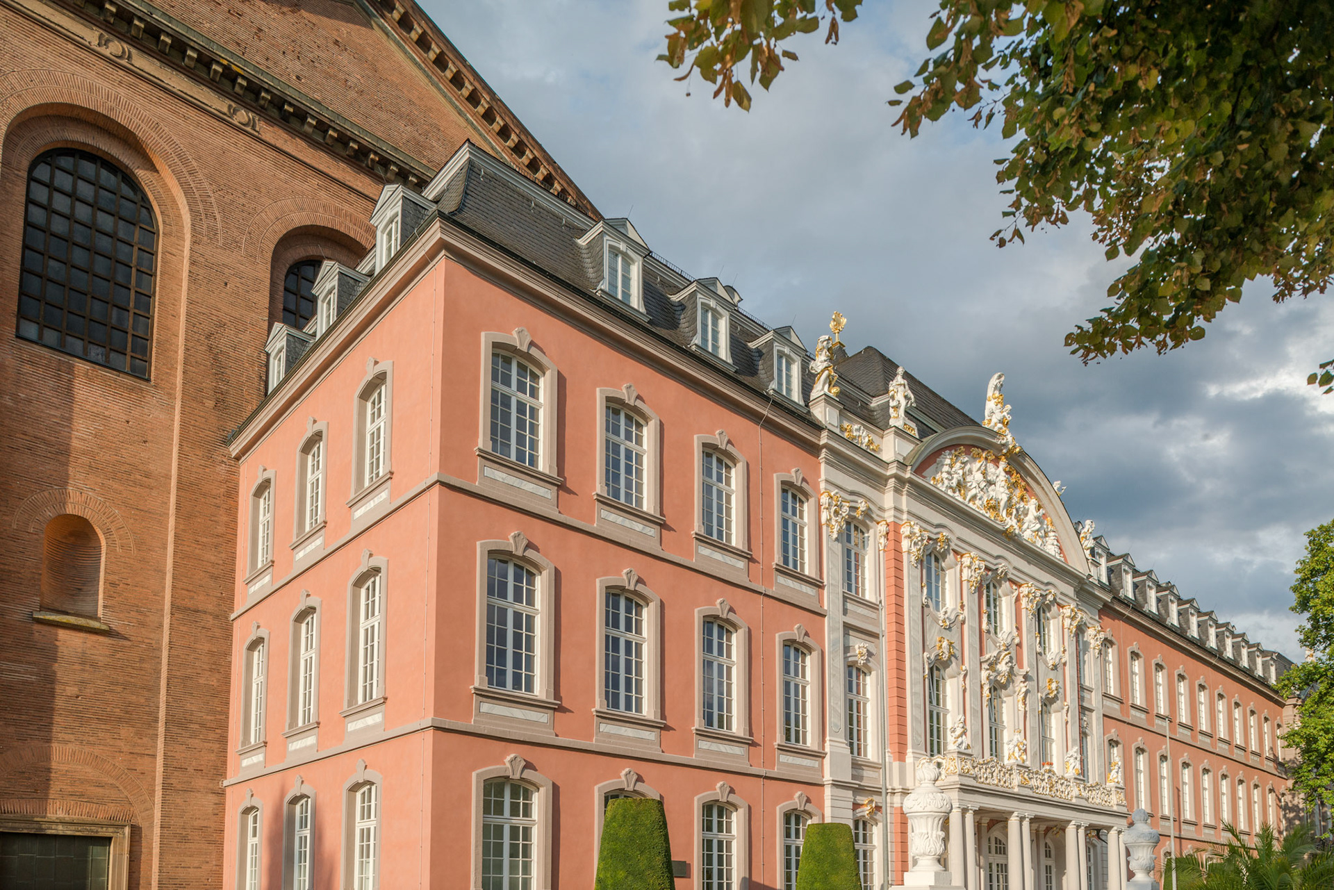 Electoral Palace, South Facade with Aula Palatina, Trier, Germany. Photo: 2018. © The Trustees of Columbia University