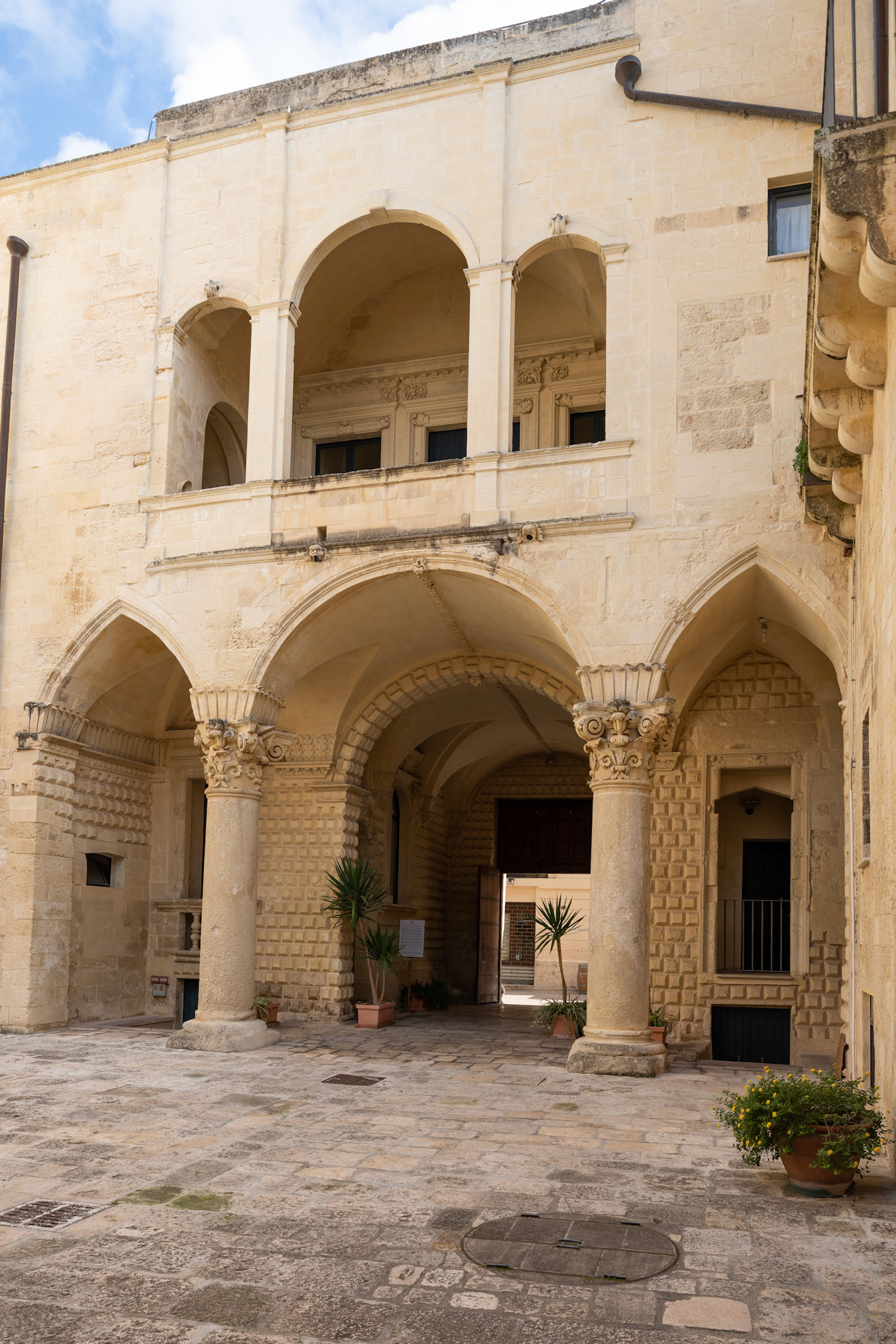 Palazzo Adorno, Arcade of Cortile, facing North, Lecce, Italy. Photo: 2019. © The Trustees of Columbia University