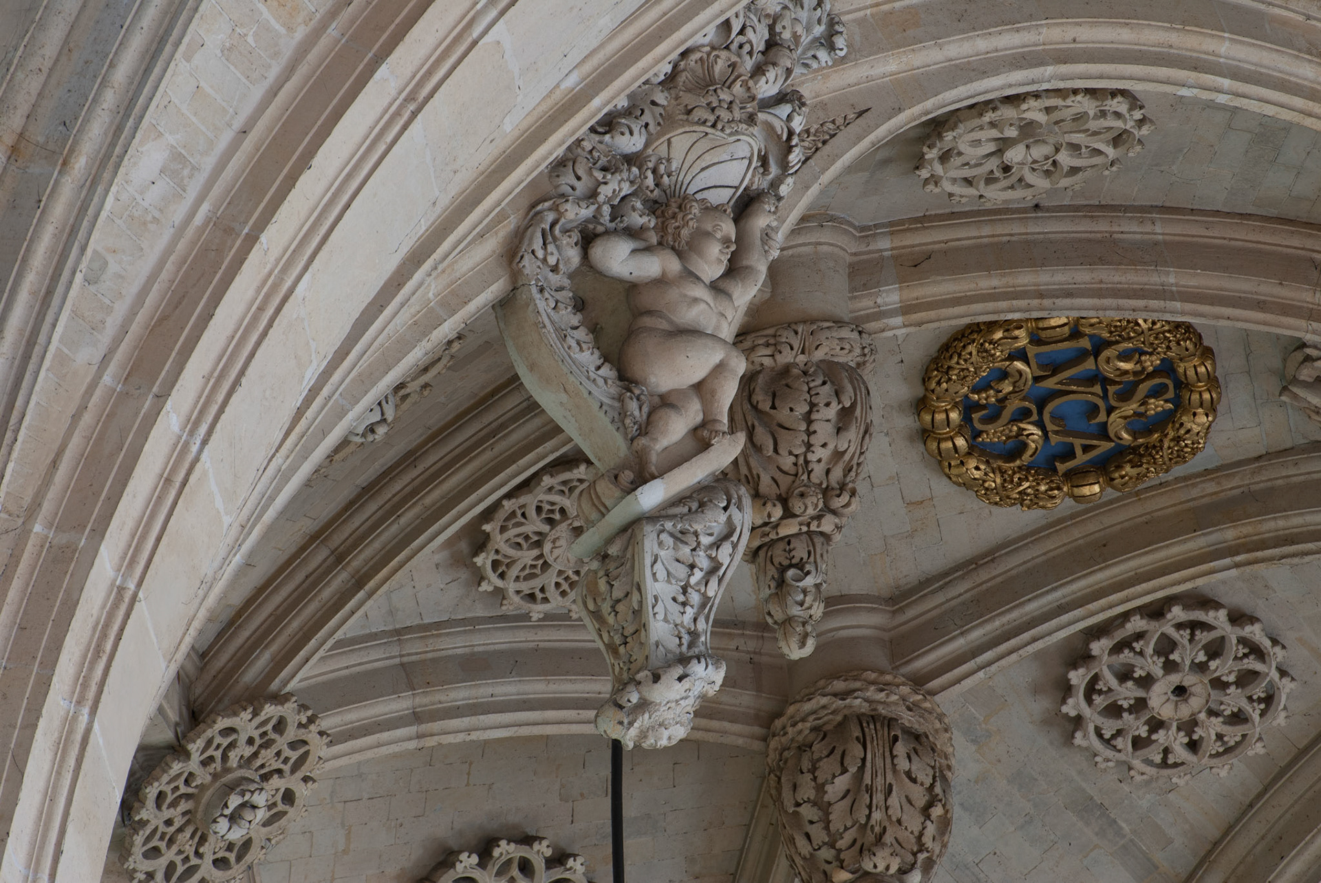 Église Saint-Etienne du Mont, Interior, Crossing, Northwest Vault, Sculptural Detail, begun ca. 1492, Paris, France. Photo: 2011. © The Trustees of Columbia University