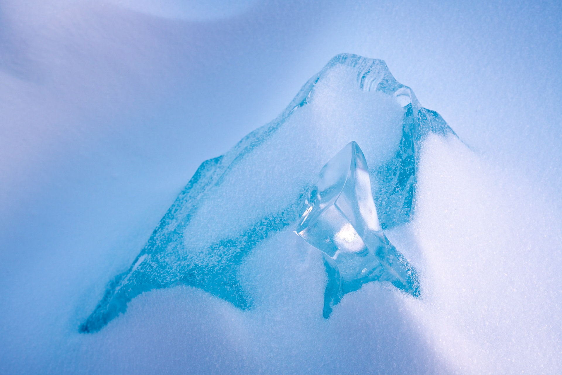 Frozen, Akkajaure Lake, Stora Sjöfallet National Park, Suède
