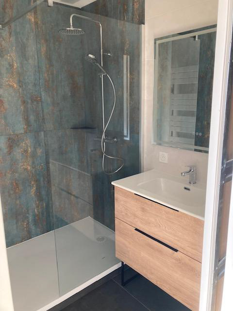 SDB Etage: Pose Equipements Sanit.