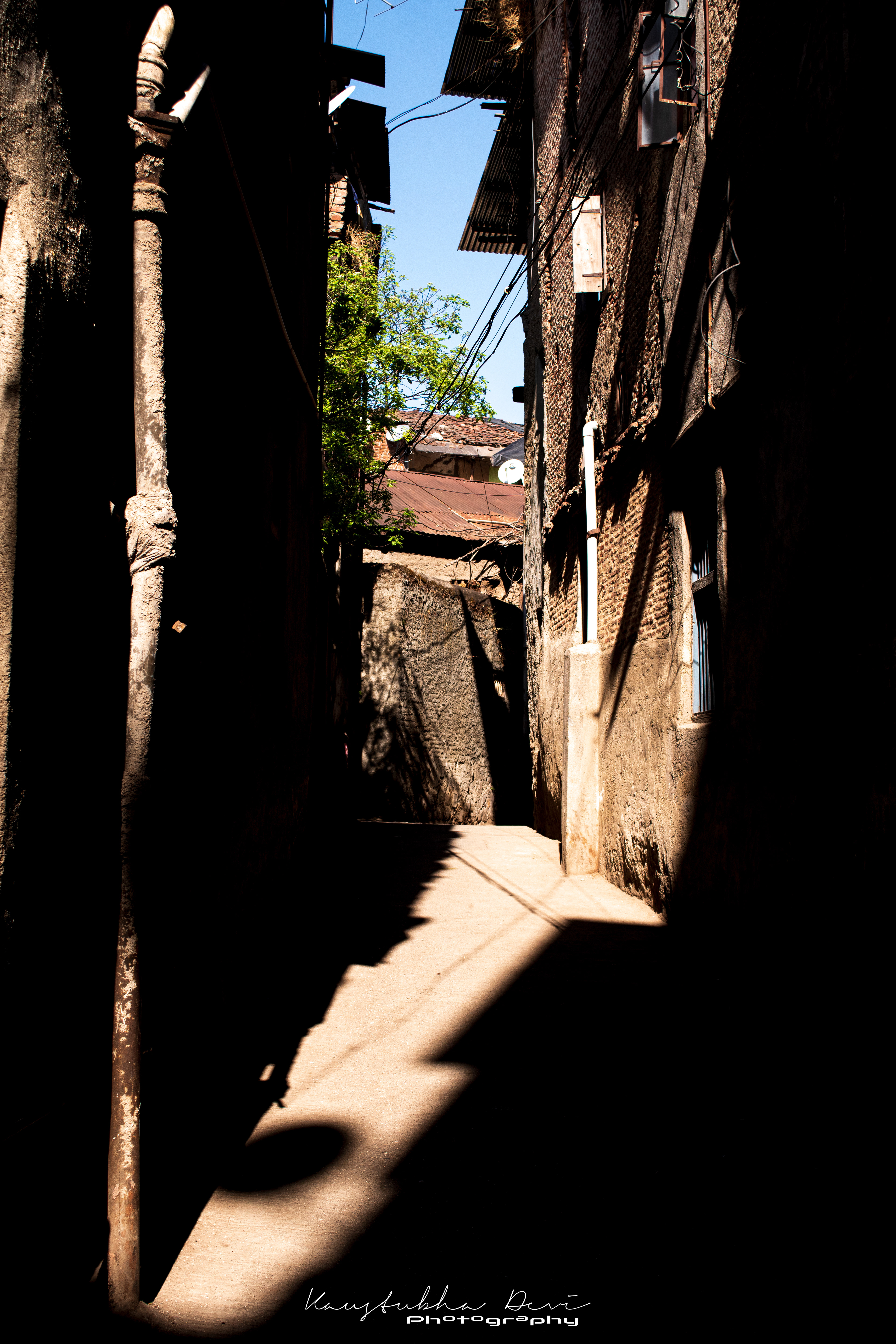 Old City Lanes light and shadow