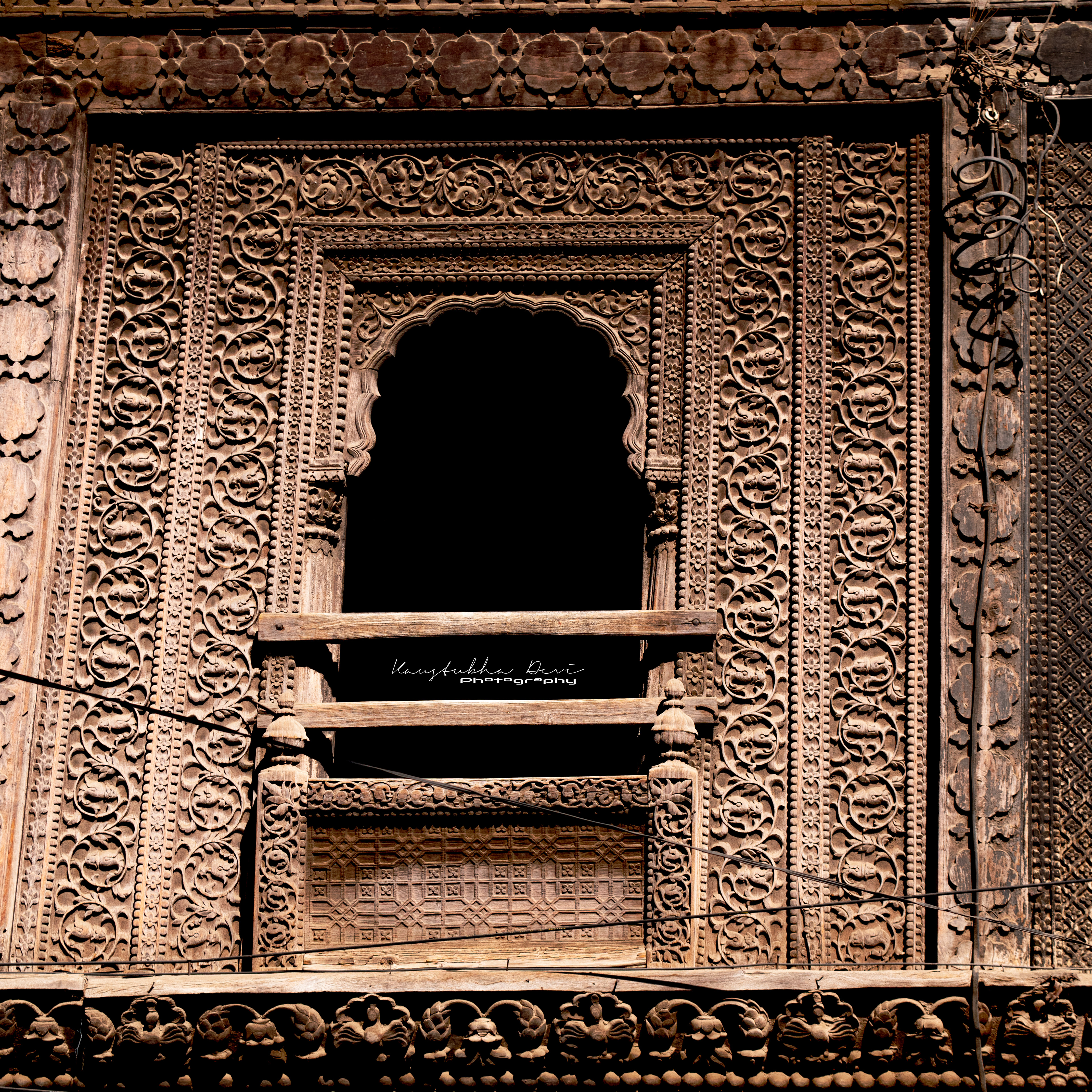 Old Nashik City Carving a 100 year old house 