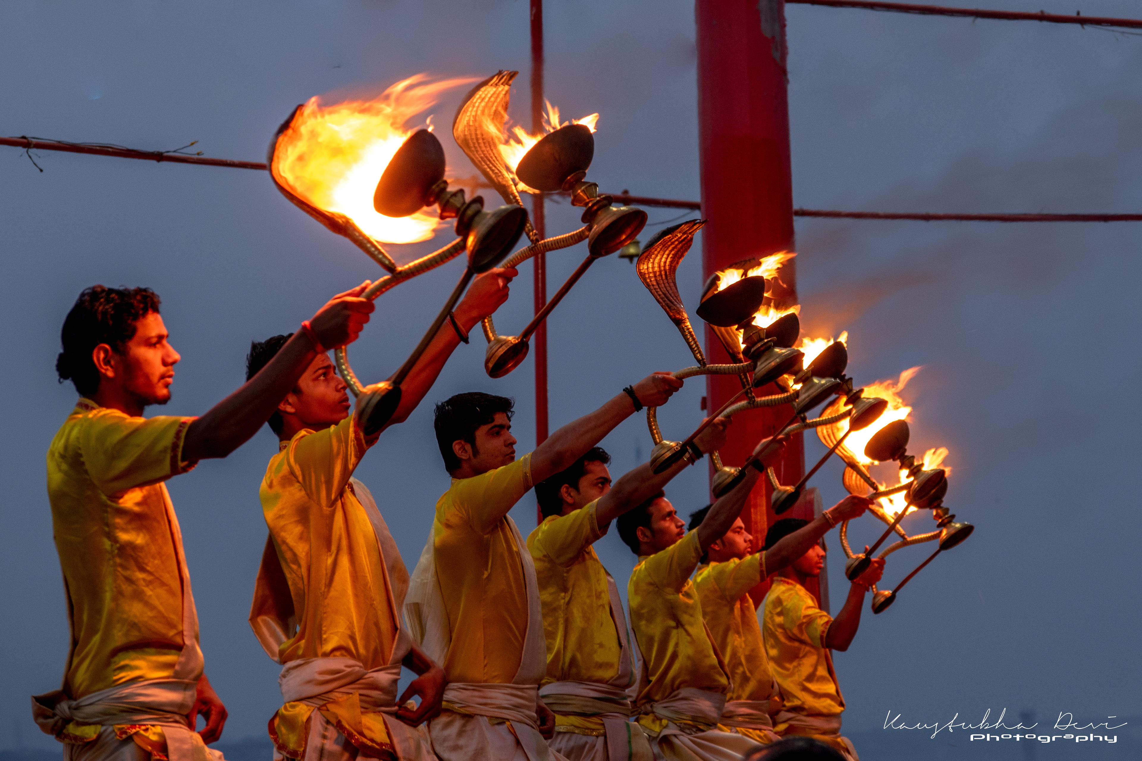 Ganga Aarati @ Assi Gath Varanasi 