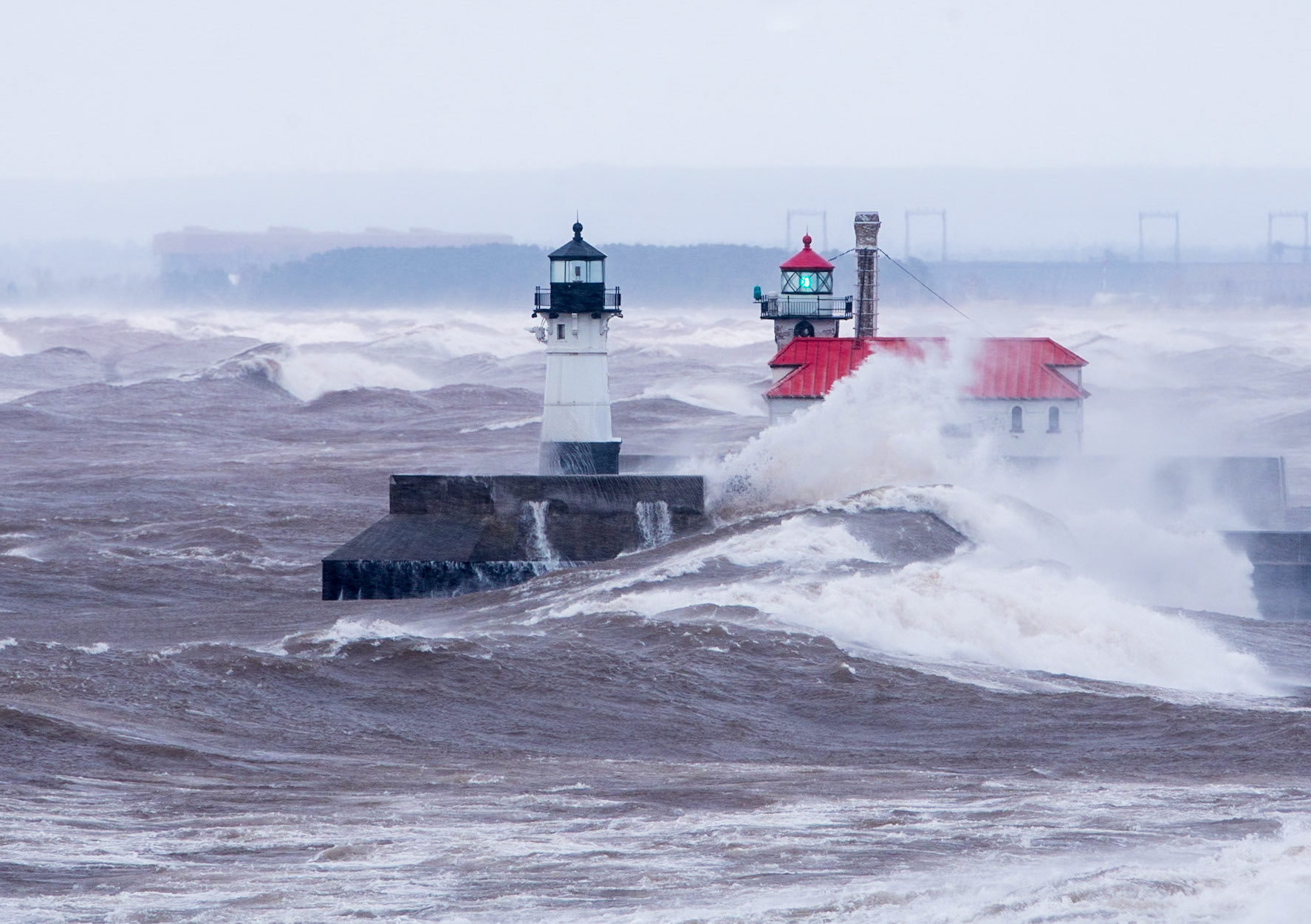Duluth Lighthouses stand up to gale force winds.