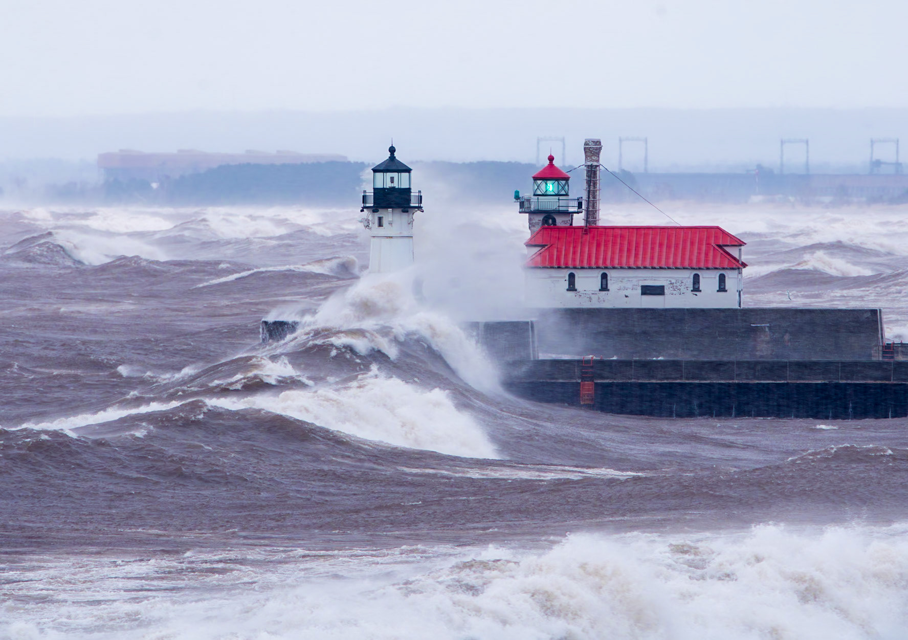 Duluth Lighthouses stand up to gale force winds.