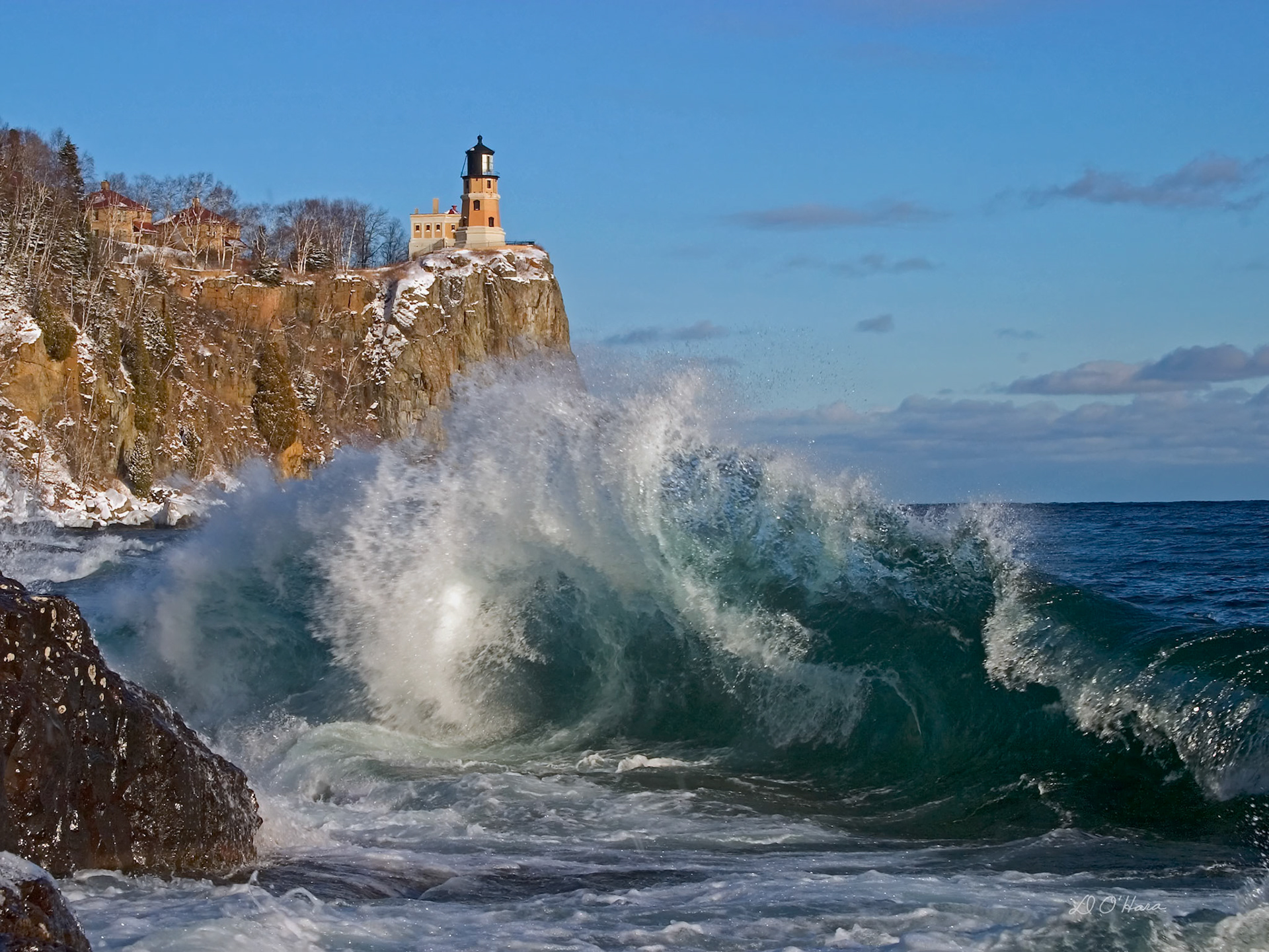 January rollers come ashare at Split Rock Lighthouse.