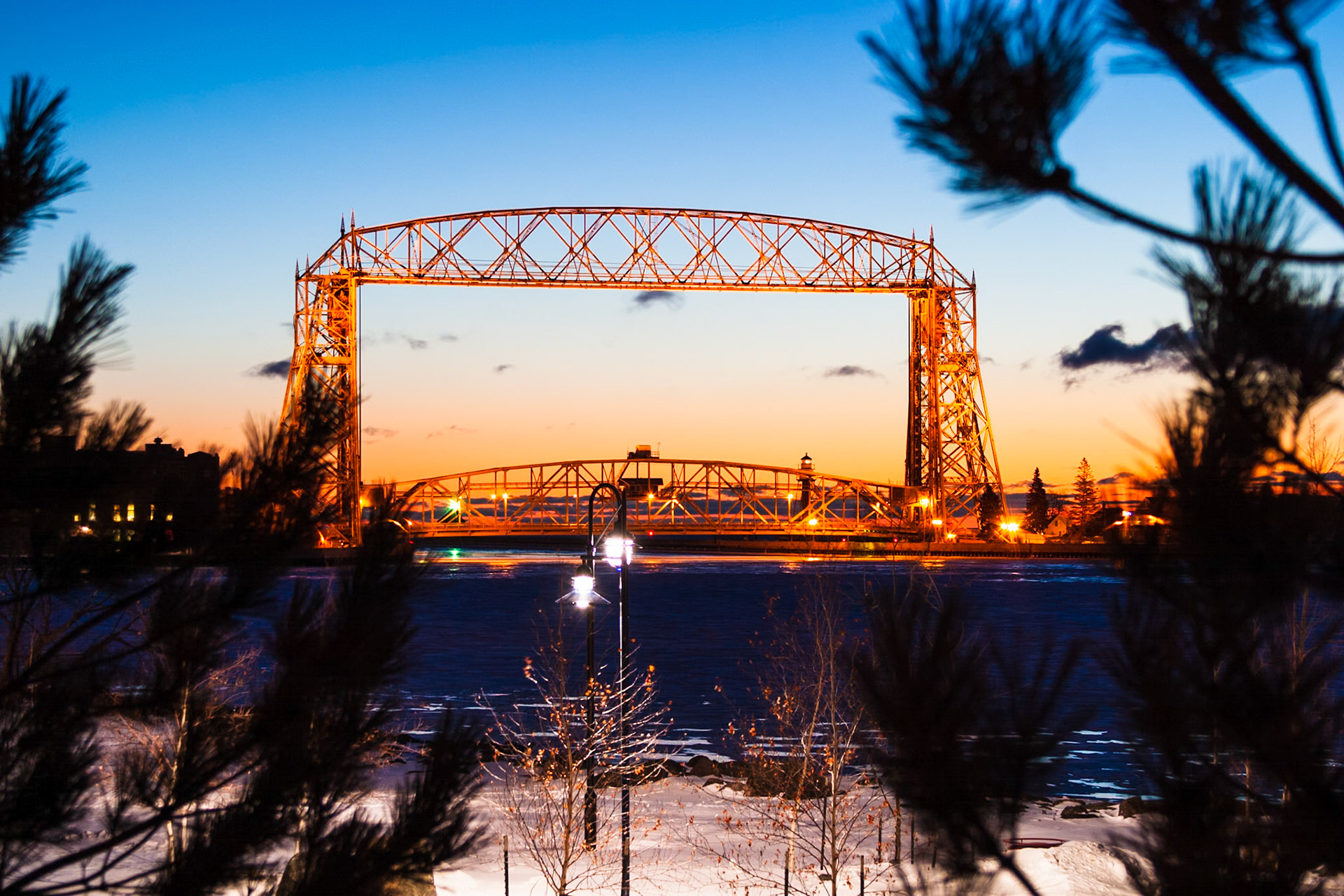 Built in 1905, the Duluth Aerial Lift Bridge spans the Duluth Shipping Canal between Duluth and Park Point.
