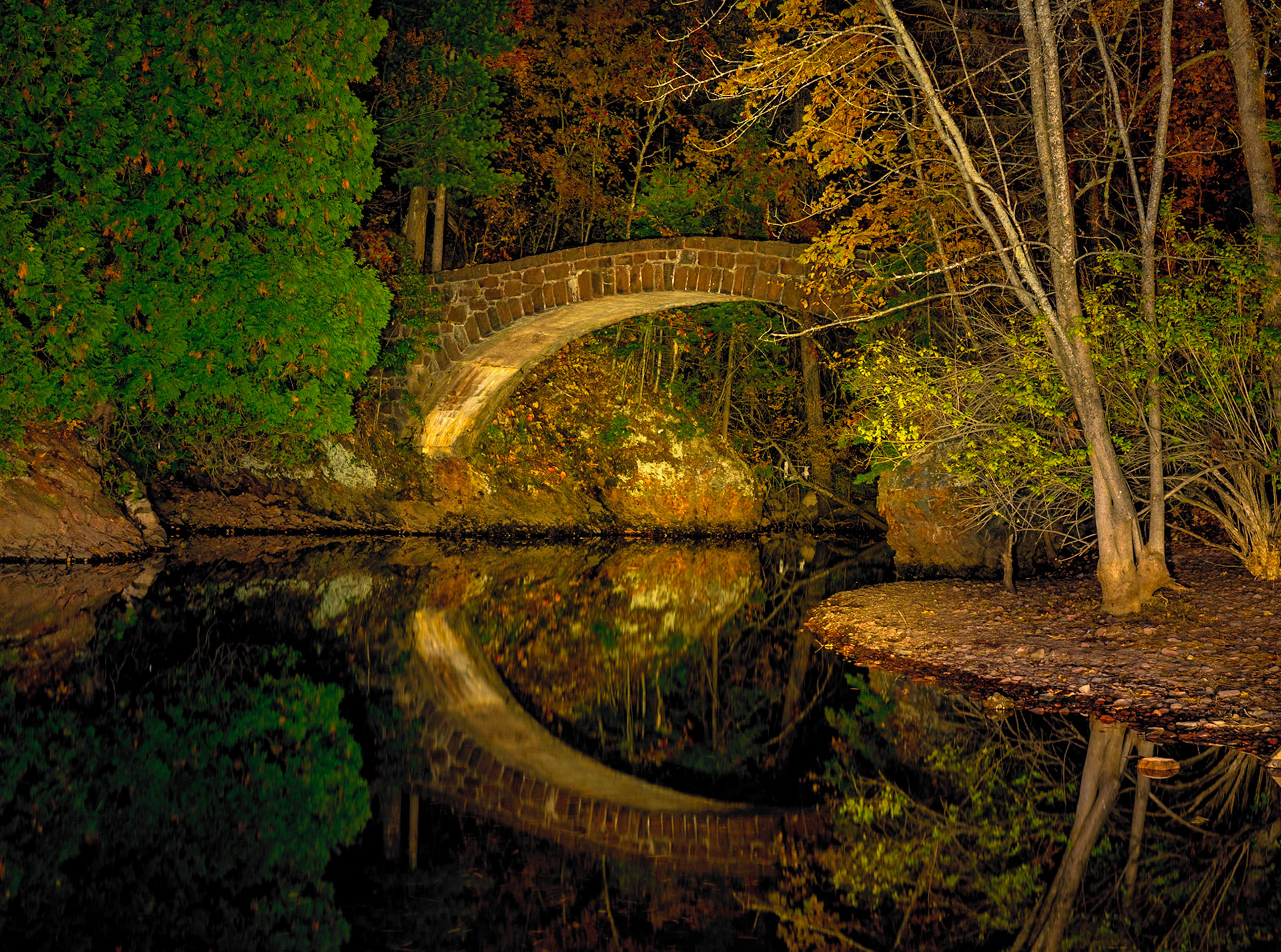 Glensheen Stone Bridge
