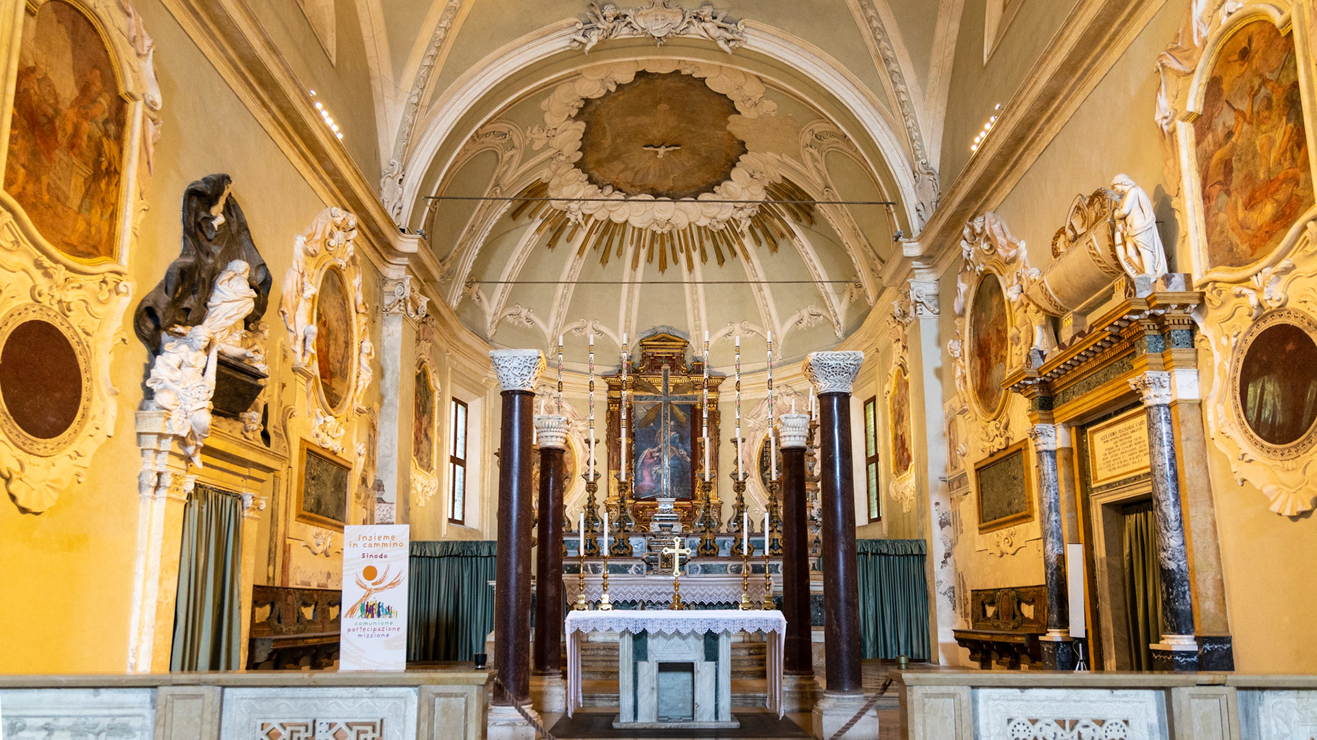 24 août 2022 - coeur de la Basilique Saint-Appolinaire-Le-Neuf