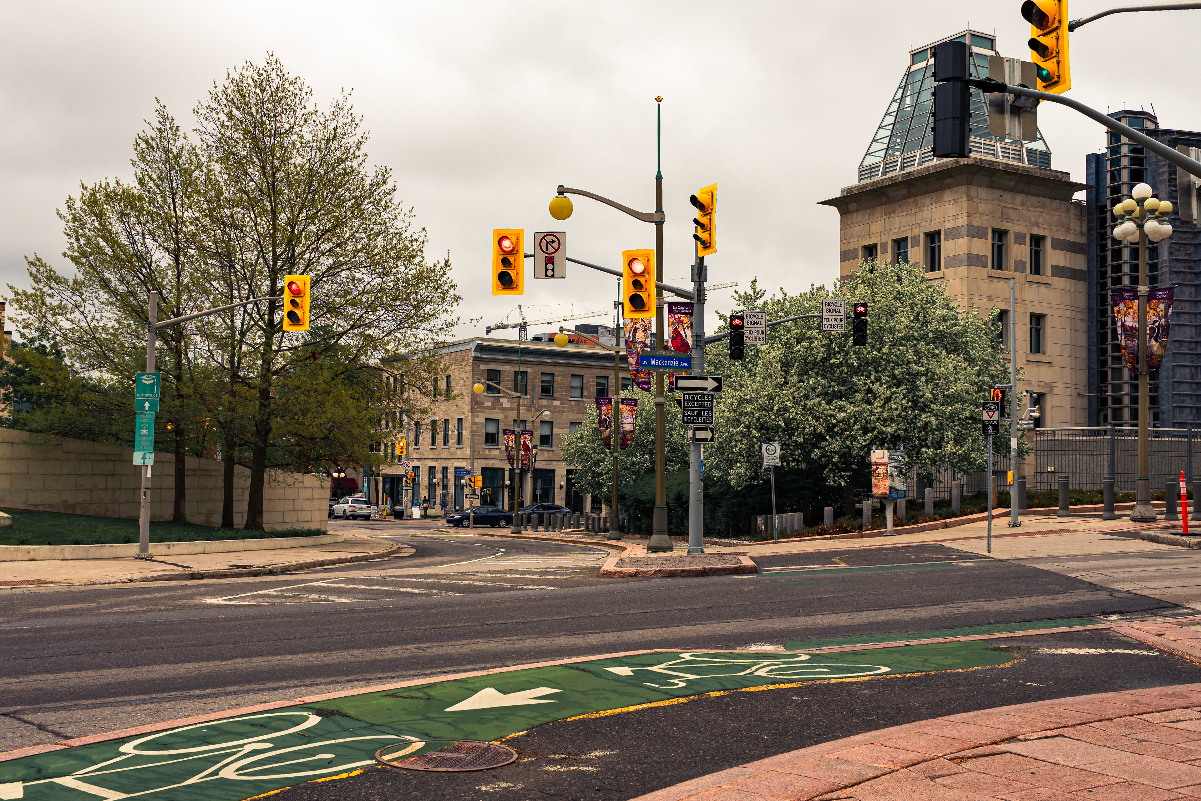 Downtown Ottawa street scenes