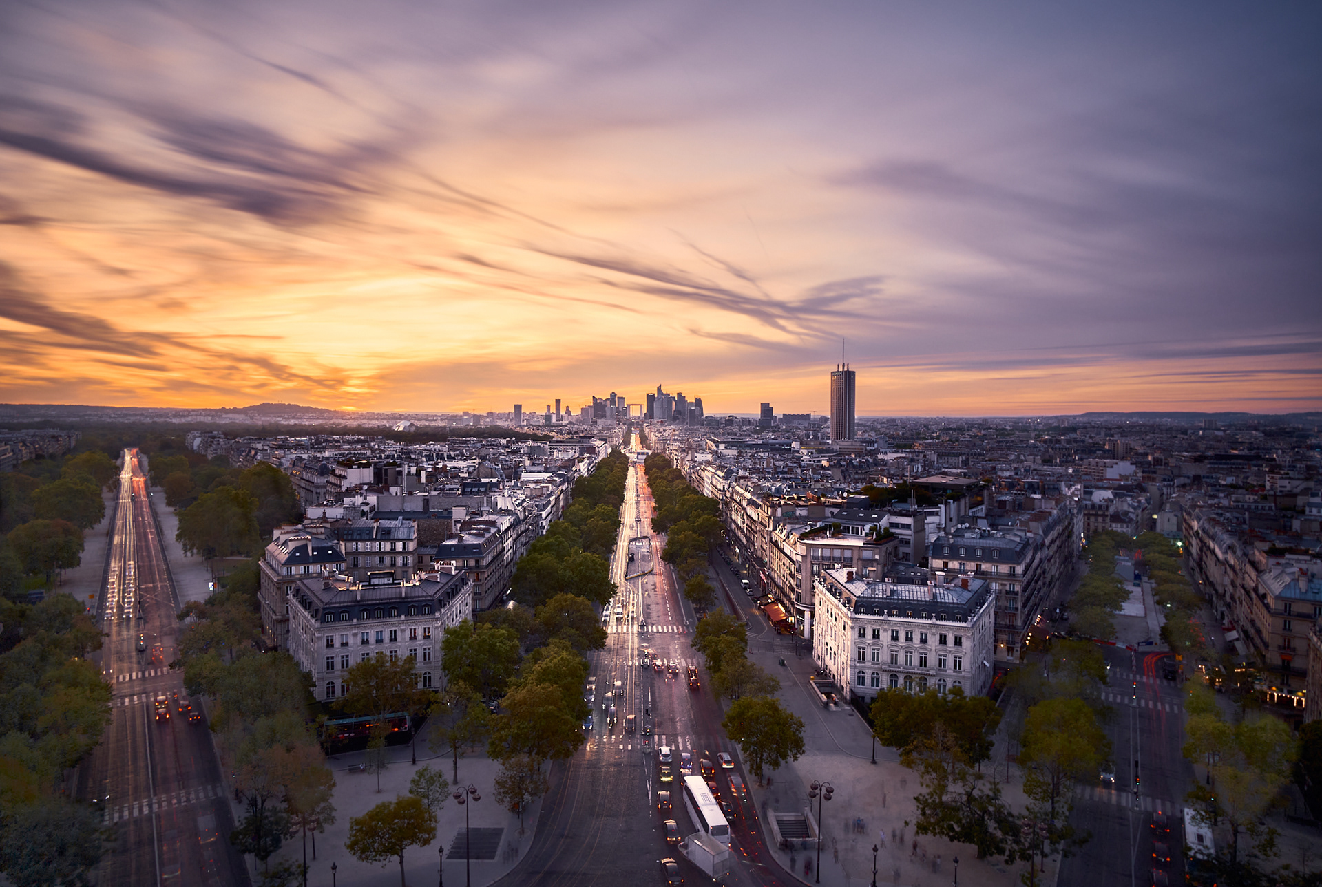 La Defense desde el Arco del Triunfo (París, Francia)