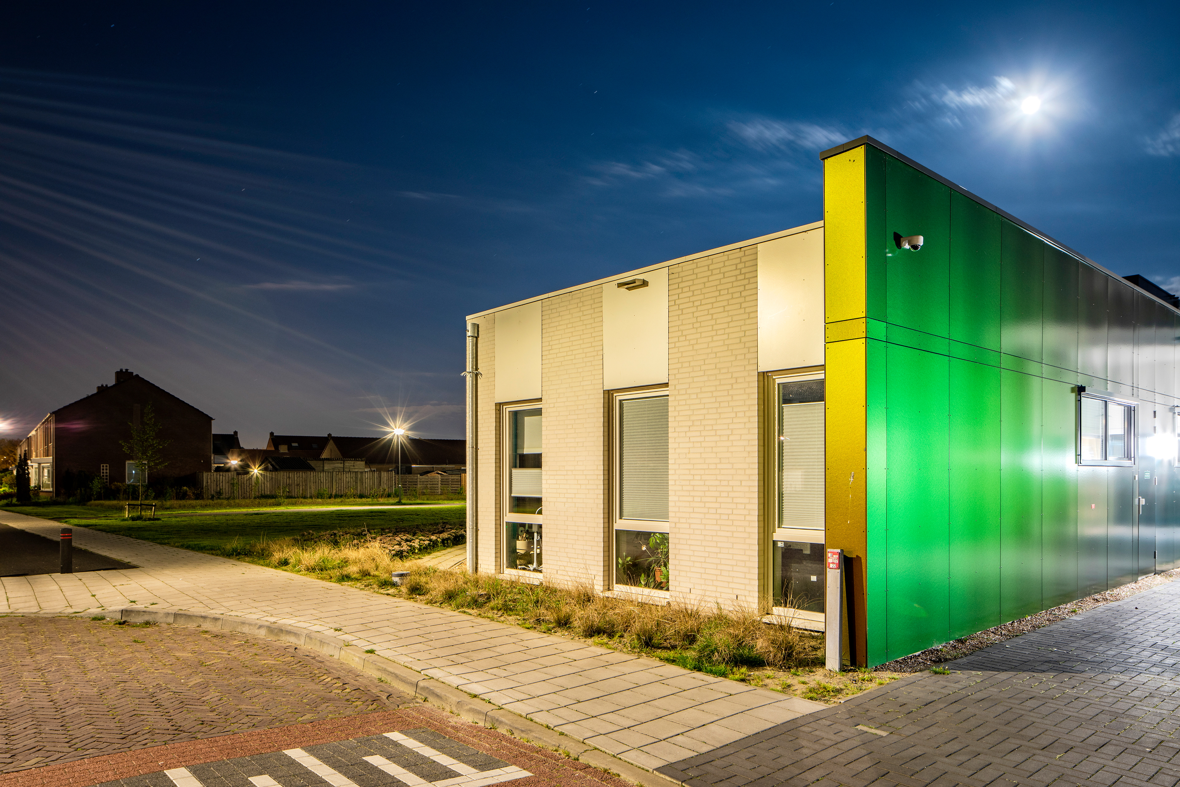 Gebouw ontwerp: www.amadiscruz.com  