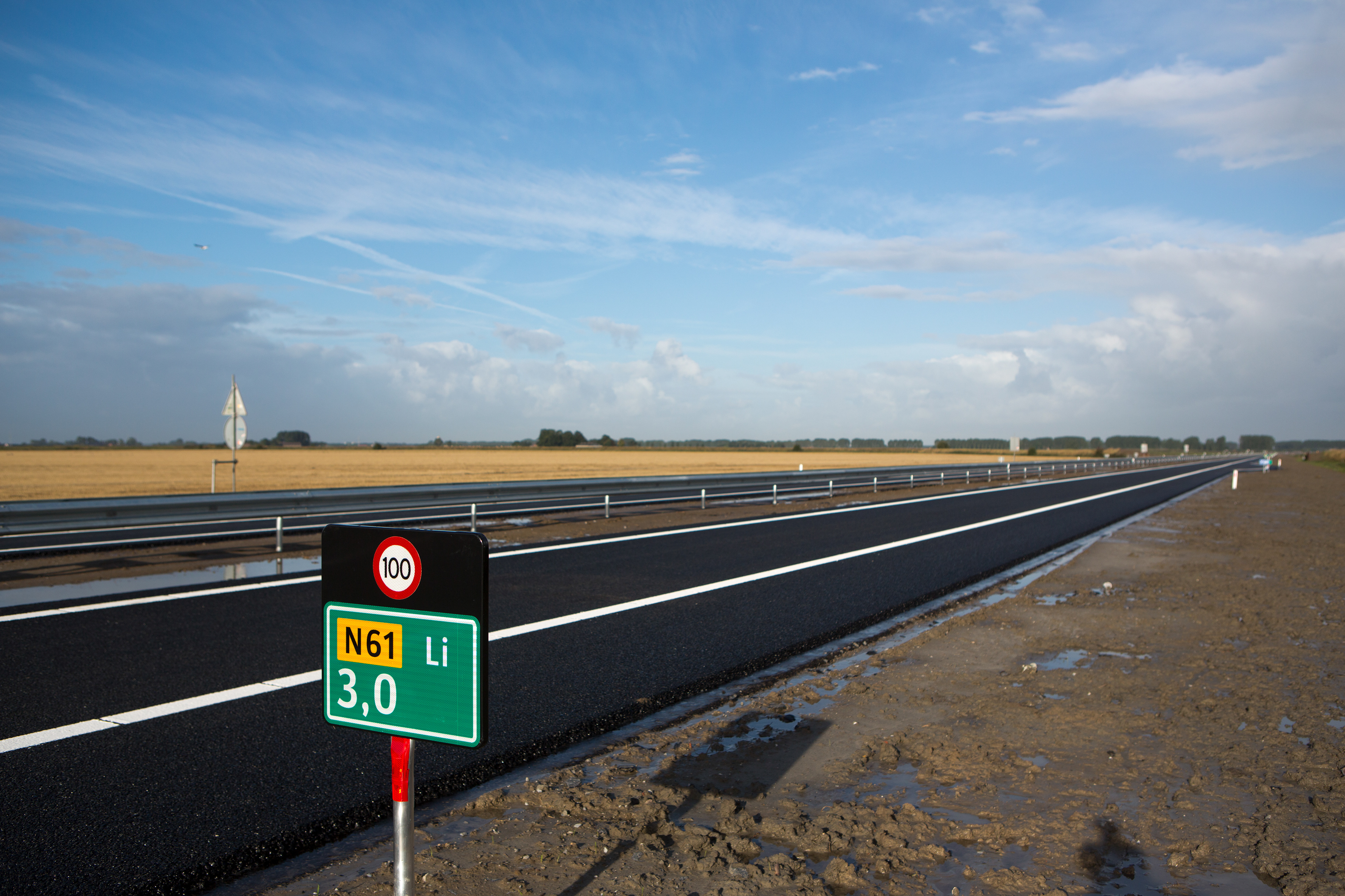 In opdracht voor rijkswaterstaat van 2012 t/m 2015 De N61