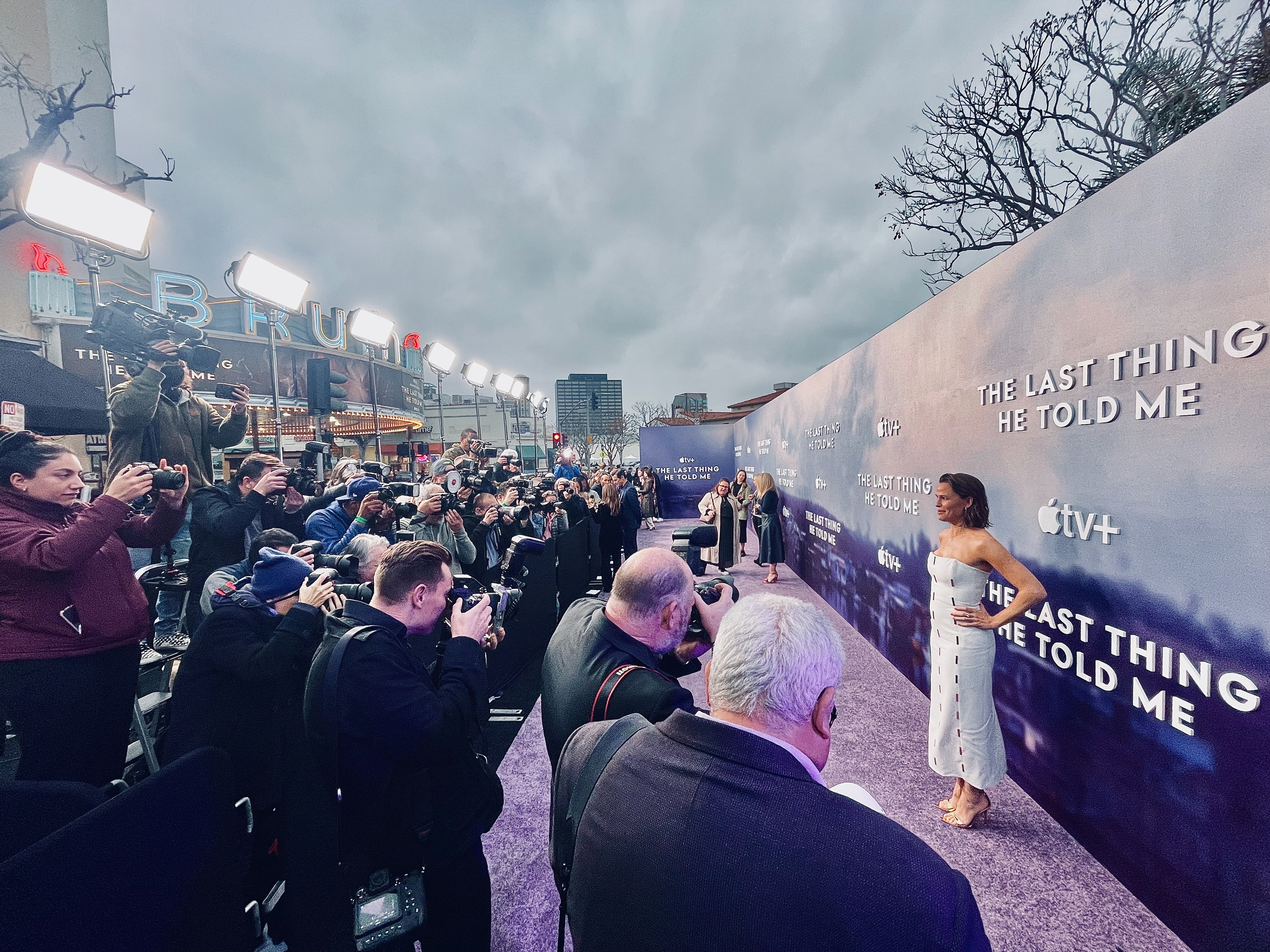 The Last Thing He Told Me Premiere Apple TV+