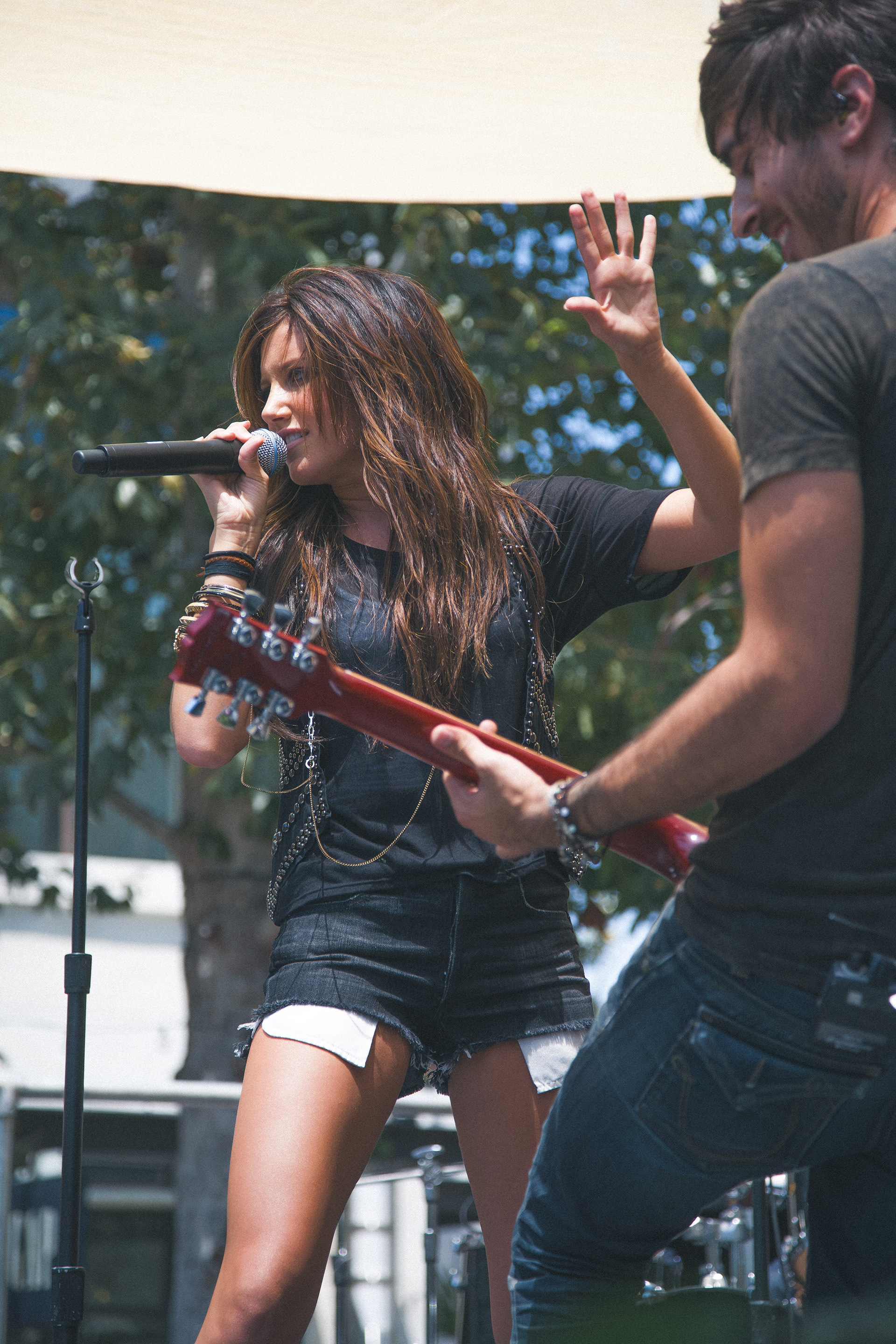 Ashley Tisdale | The Grove