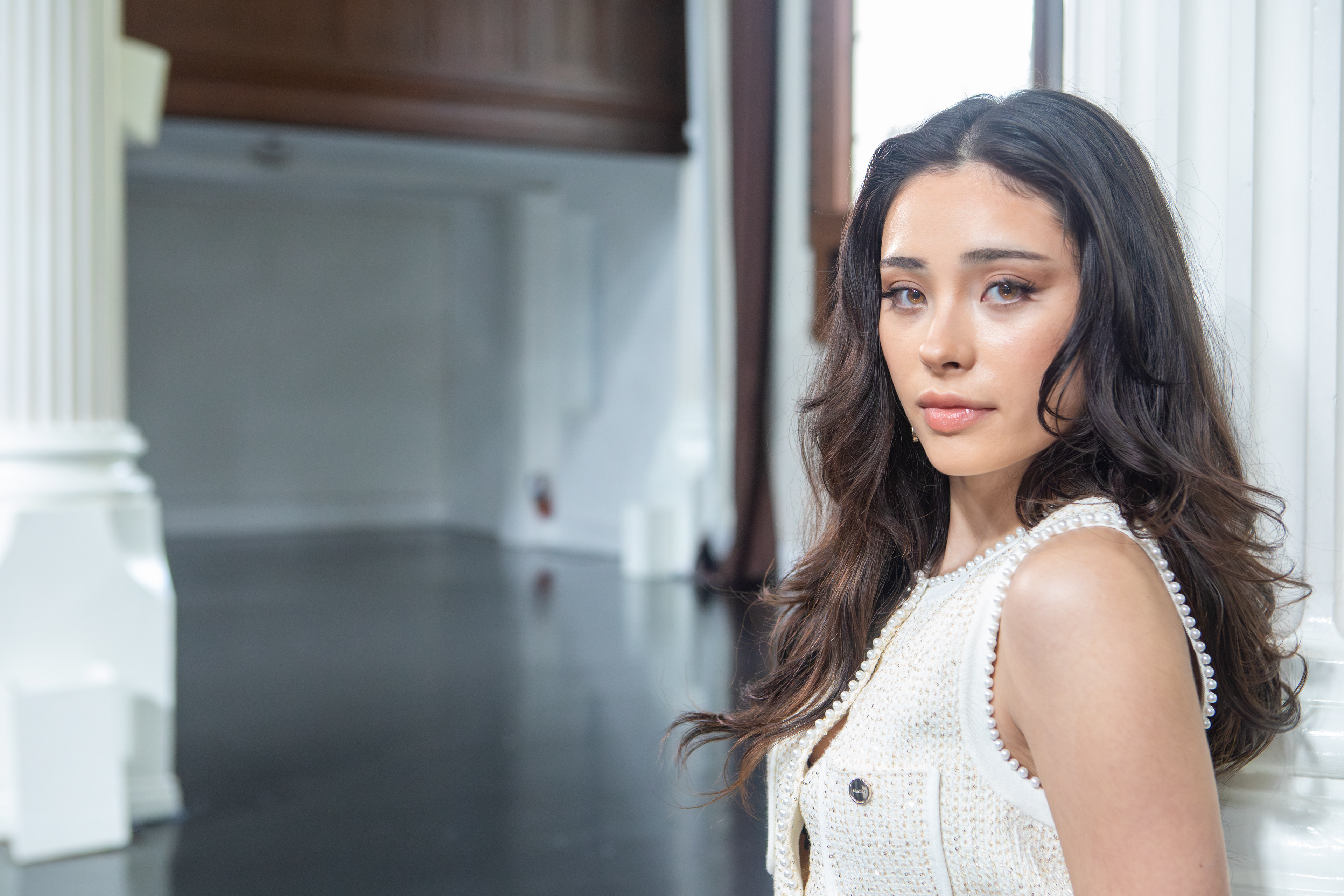 Hana Kuro | Be Romantic Video