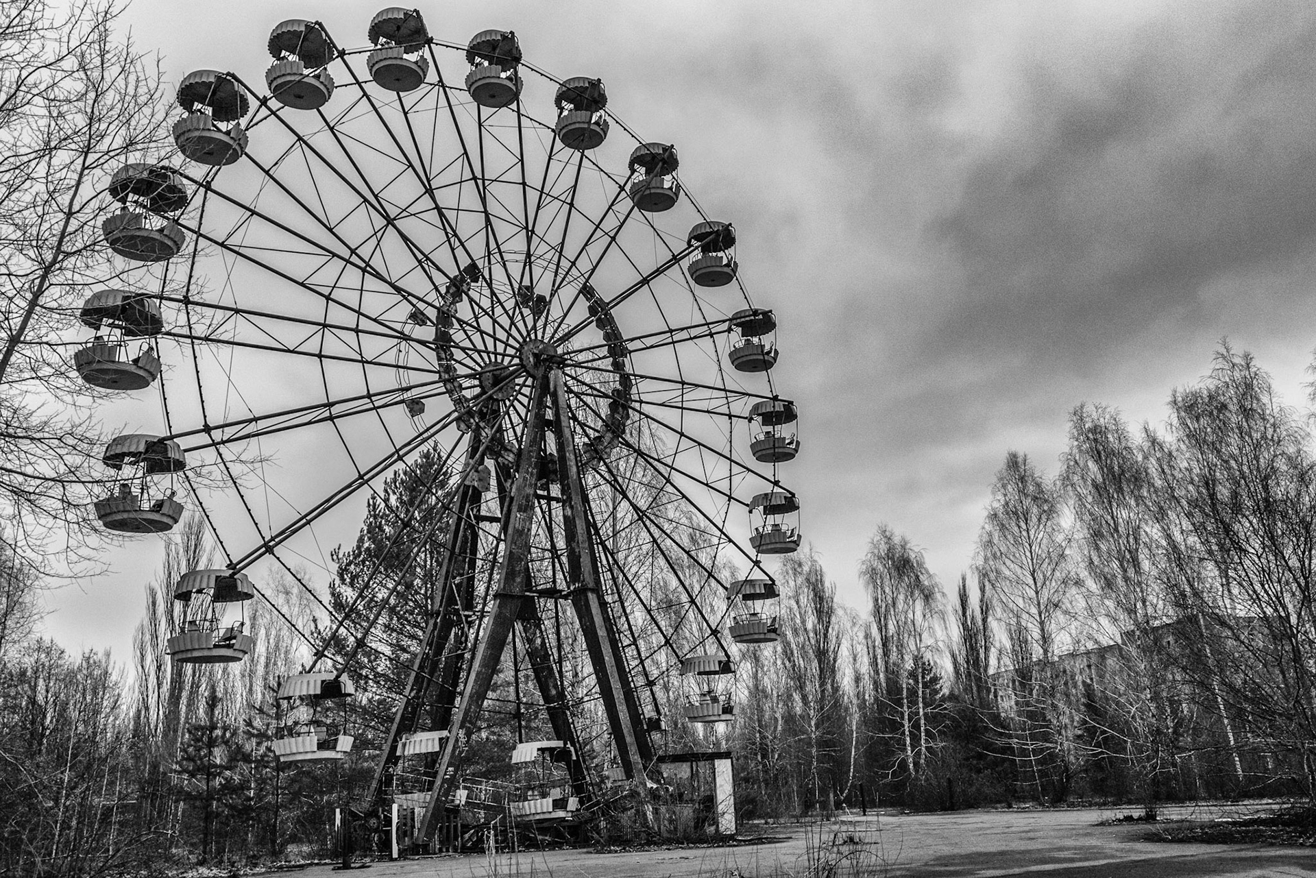 парк аттракционов в чернобыле
