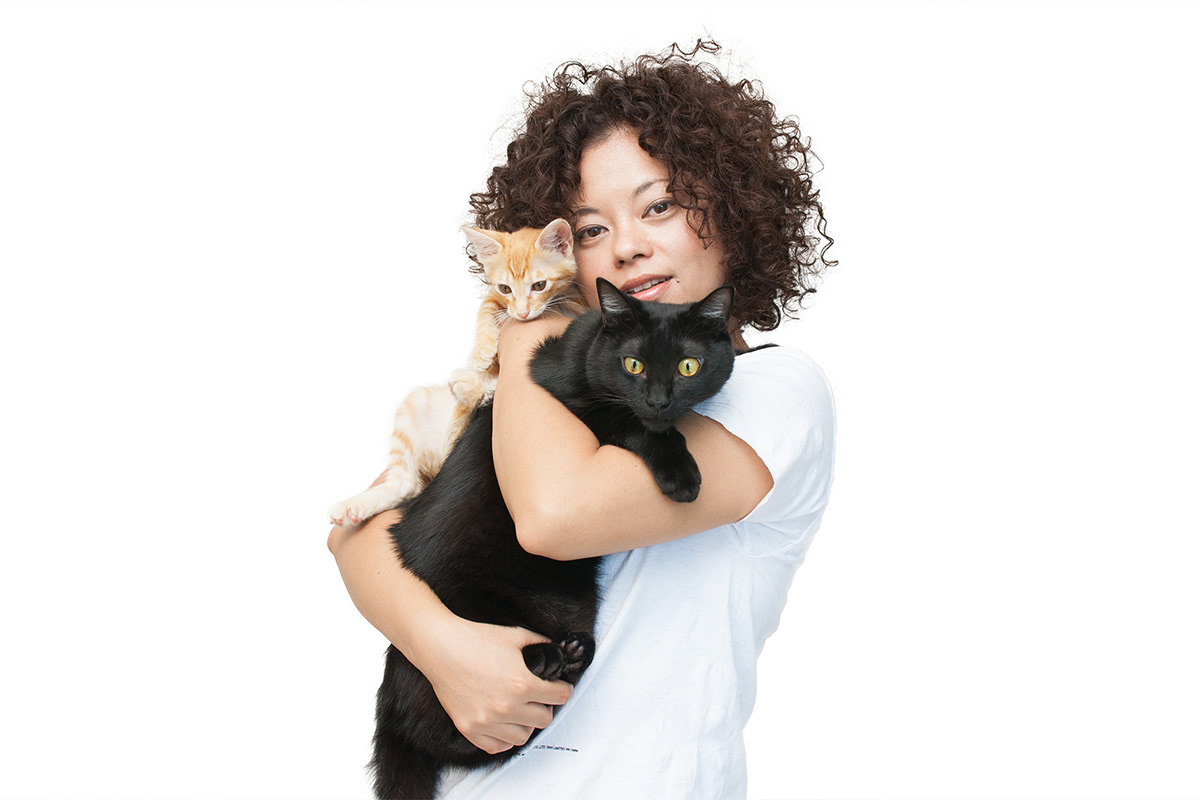 猫と生きる|猫沢エミ Photo : Rika Wada