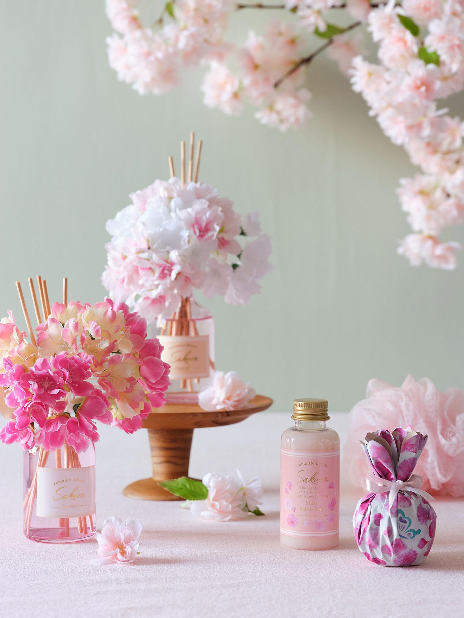 Photo : Yusuke Komiayma