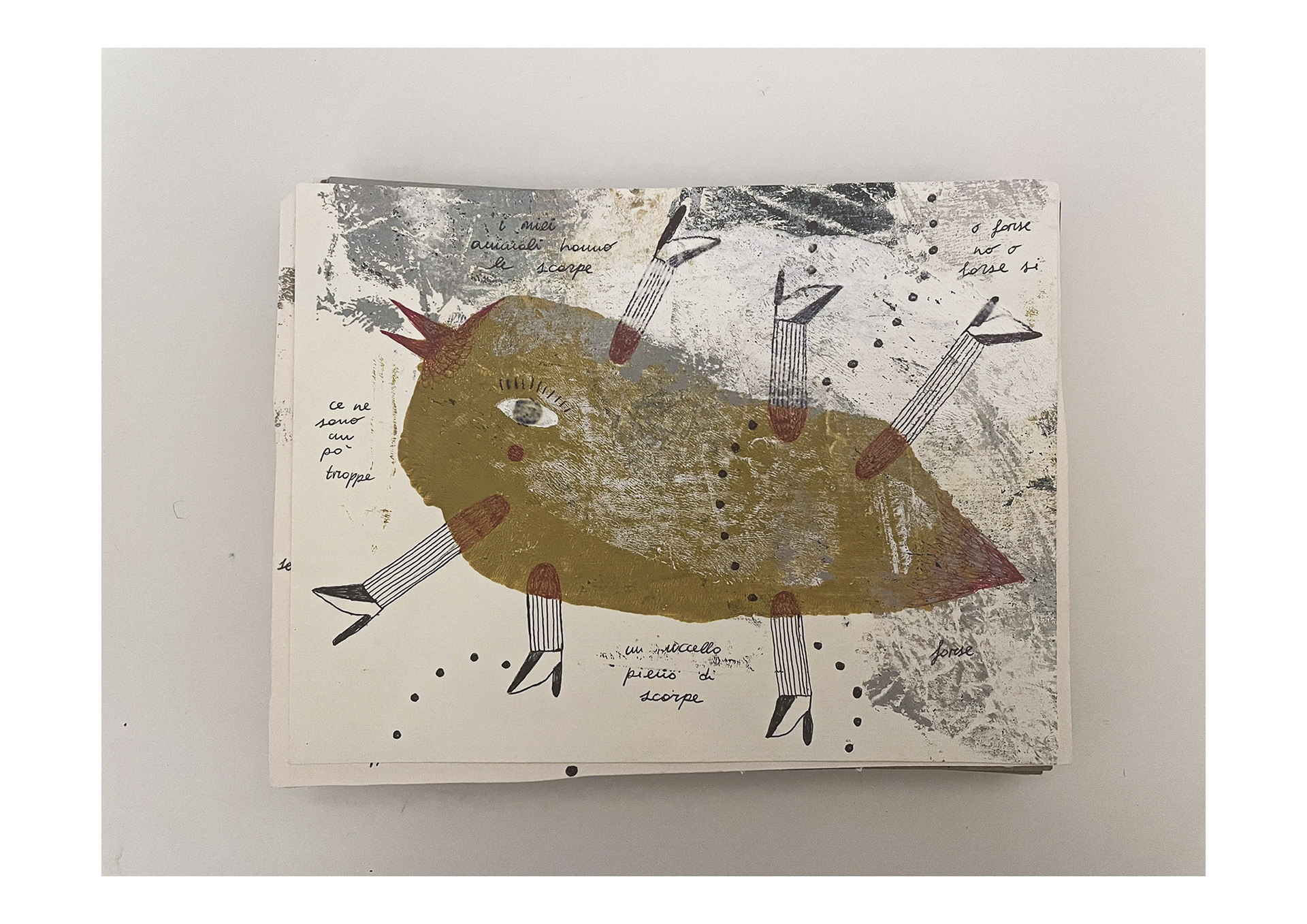 Acrylic, pen and chalcographic ink on colored cardboard. 2021