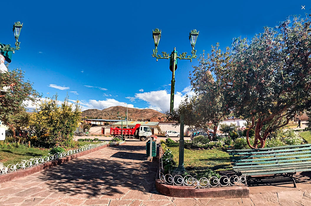 Plaza de armas de Maras