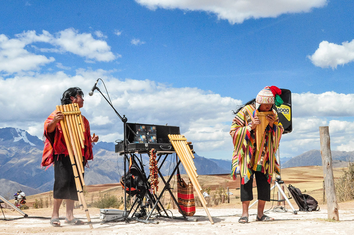 Músicos de la zona en Moray