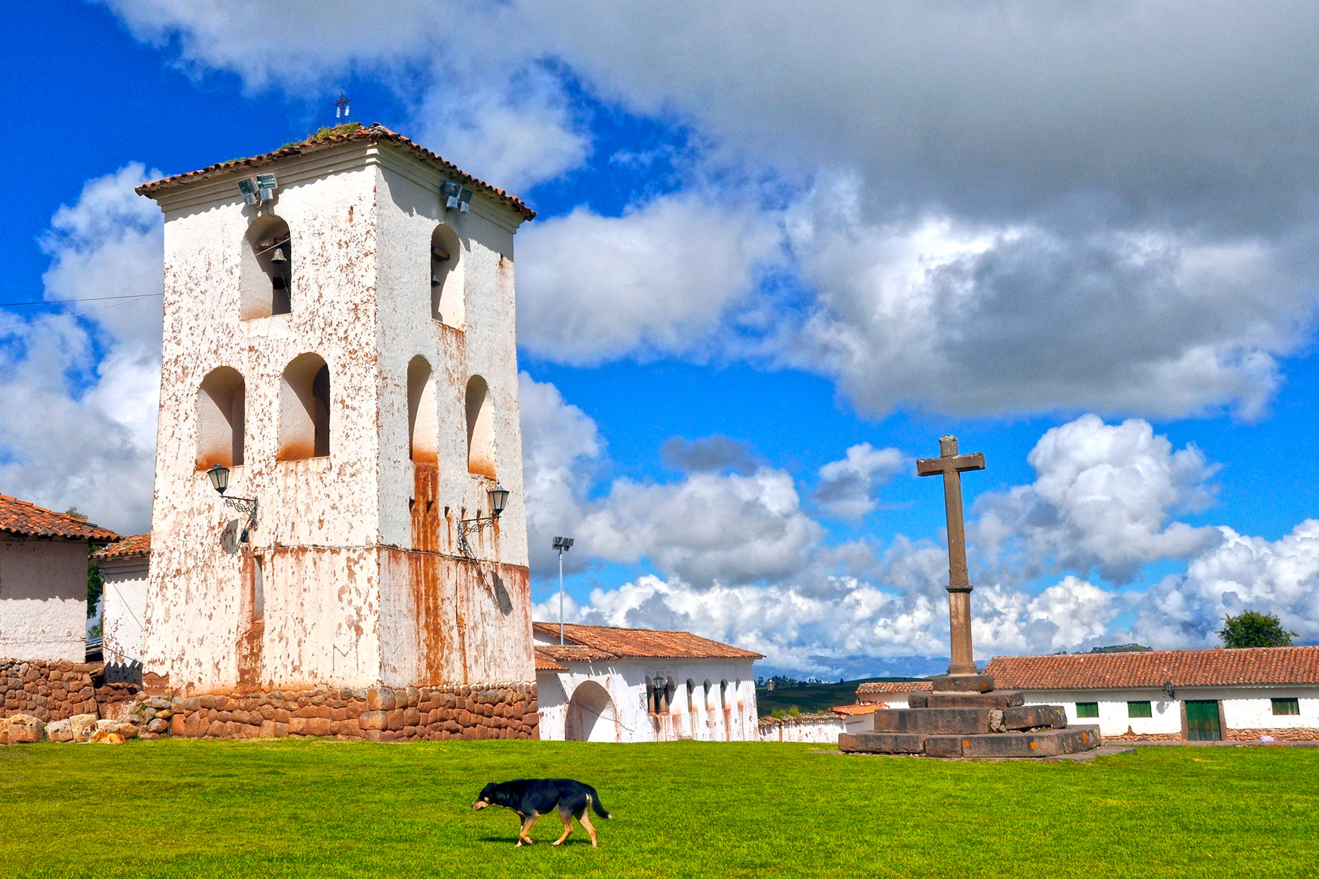 Templo Colonial de Chinchero, Nuestra Señora de la Natividad