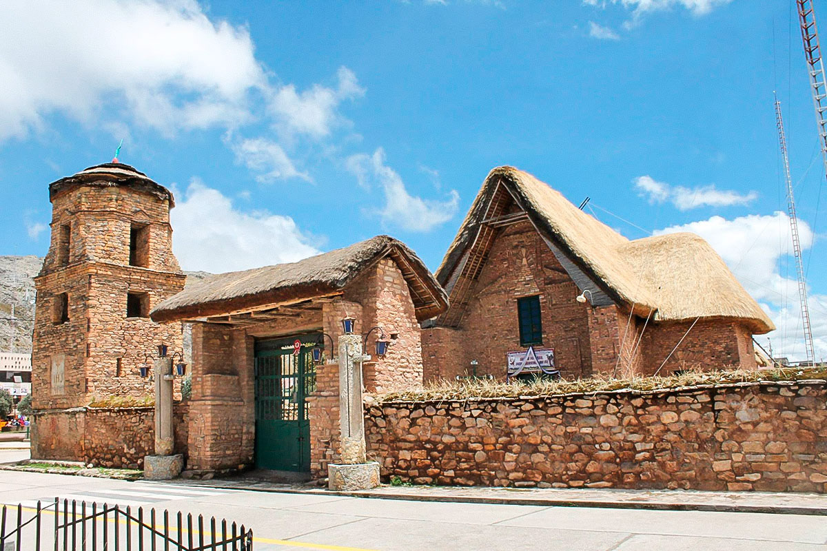 Iglesia de histórica San Pedro de Nicaca