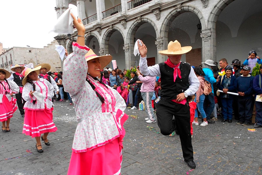 Carnavales en Arequipa - La marinera arequipeña