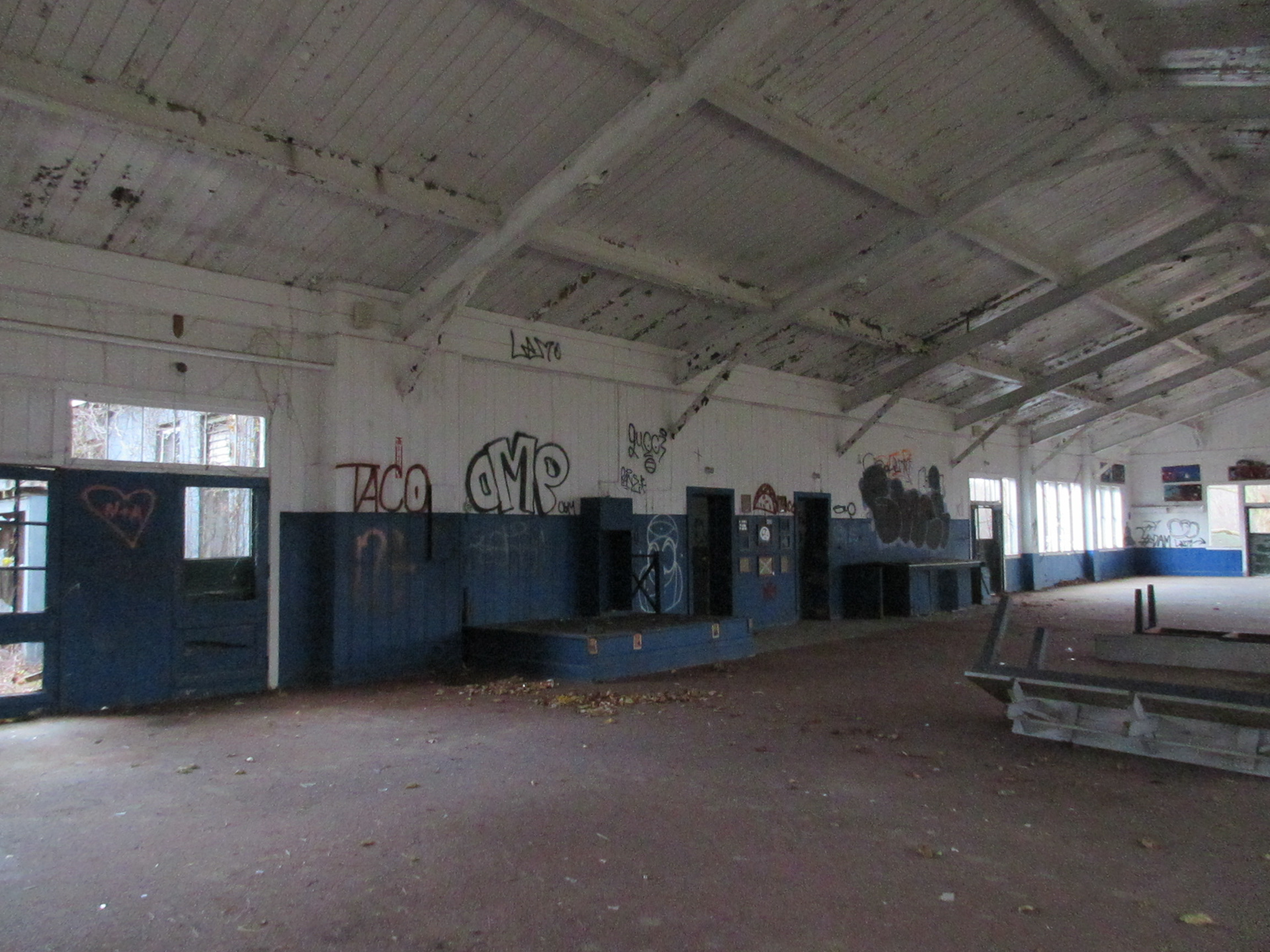 Inside, 2016