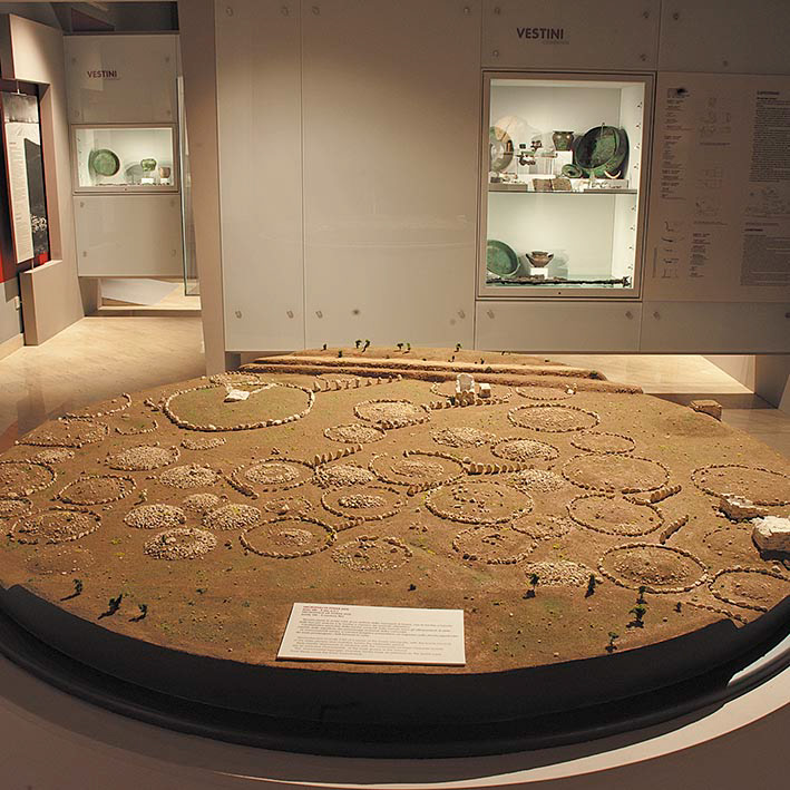 Plastico della Necropoli di Fossa (AQ) - Scala 1:50 - Museo Archeologico Nazionale di Villa Frigerj Chieti