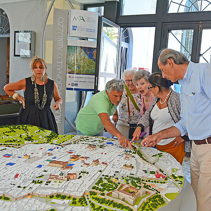 Mappa dei Beni Culturali dell'Aquila in 3D - Scala 1:1000 - MuNDA Museo Archeologico Nazionale d'AbrMappa dei Beni Culturali dell'Aquila in 3D - Scala 1:1000 - MuNDA Museo Archeologico Nazionale d'Abruzzo