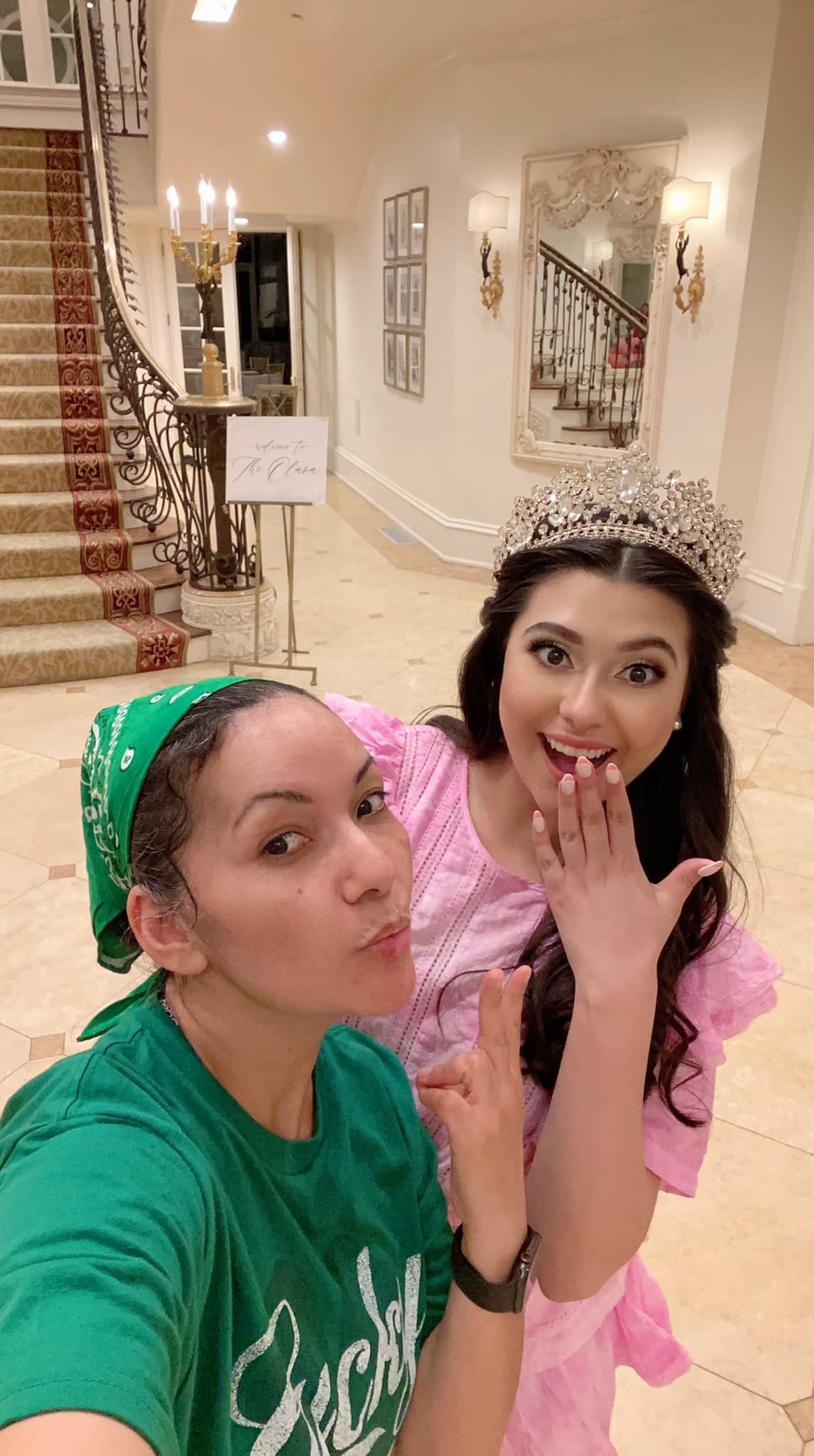 Fotolilly Photography is Dallas Fort Worth's BEST quinceanera photography with quinceanera photography and video packages. Quince Photos near me.   Fotolilly Photography is dedicated to capturing the essence of your quinceañera with our comprehensive and professional photography services. Our tailored quinceañera photography packages fit every budget and need, ensuring every moment is beautifully captured by our top-rated Dallas quinceañera photographers.   https://www.fotolillyphotography.com/  https://fotolillyproductions.com/