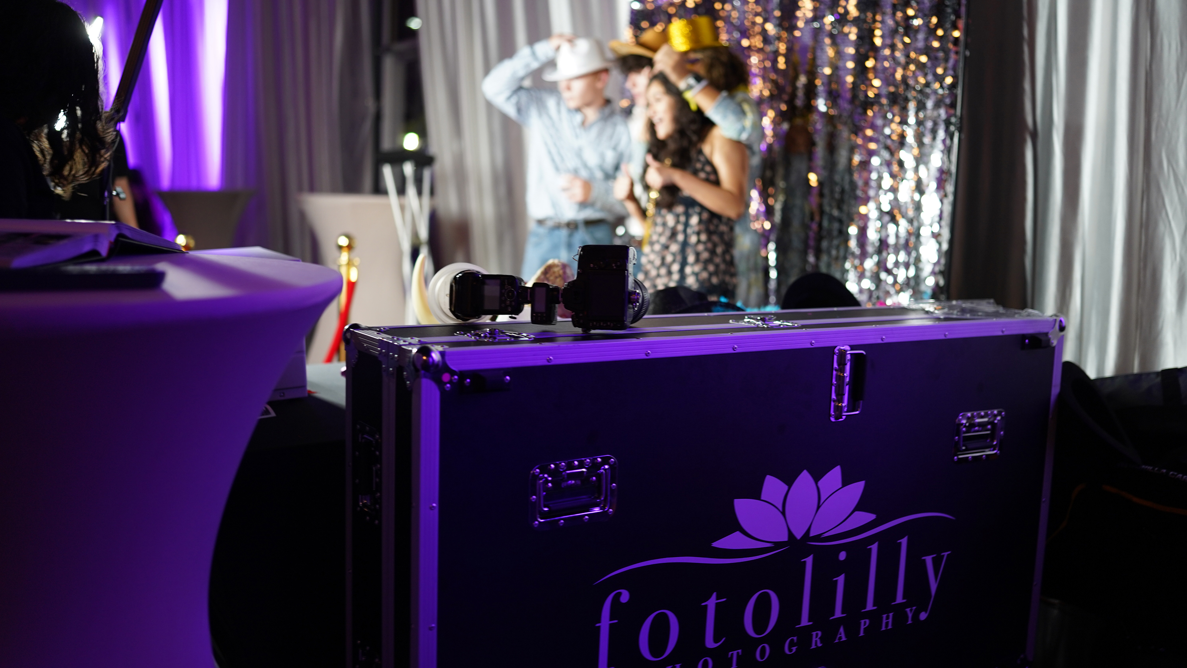 Fort Worth Photo Booth Mirror Services 