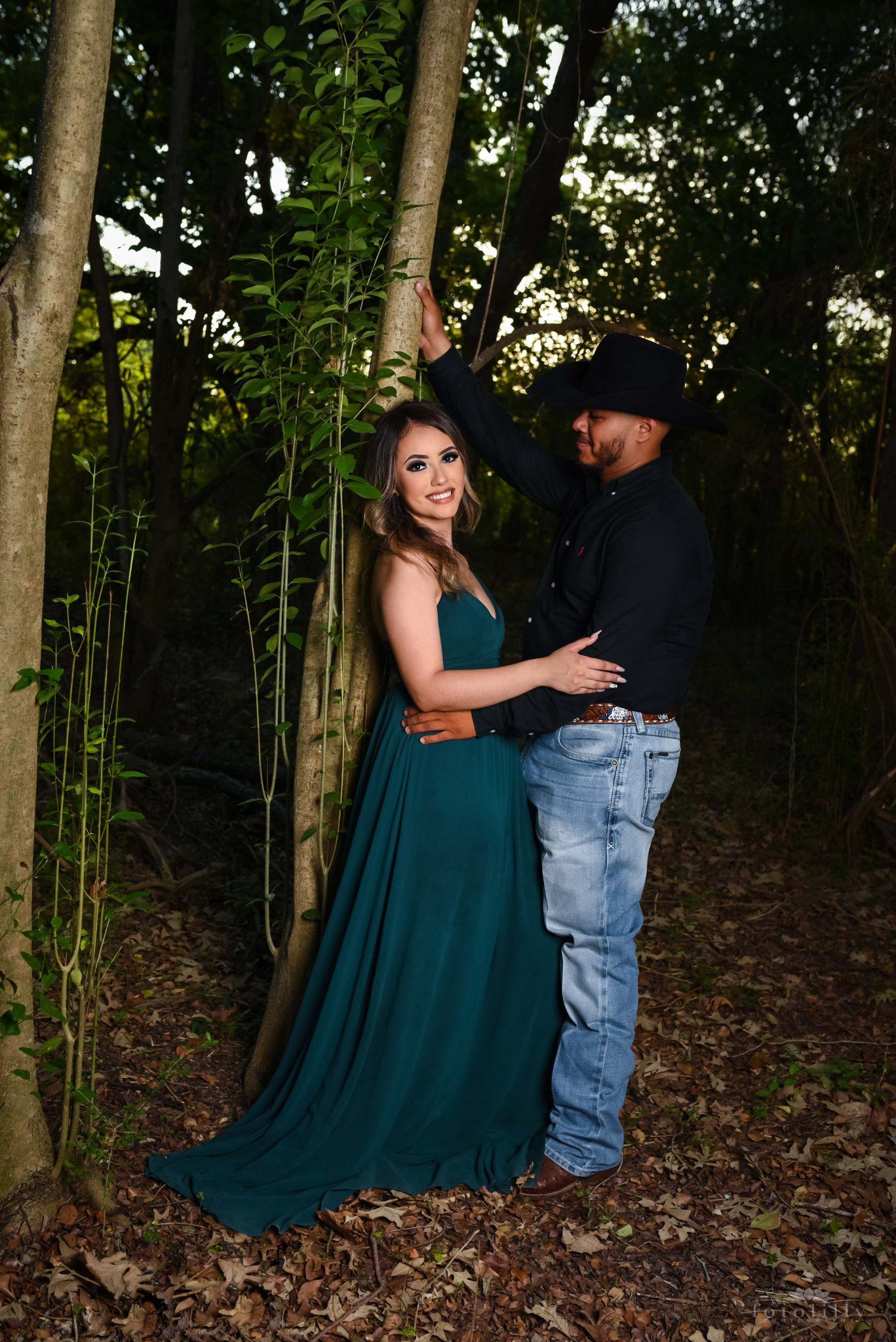 Fotolilly Photography is Dallas Fort Worth's BEST quinceanera photography with quinceanera photography and video packages. Quince Photos near me.   Fotolilly Photography is dedicated to capturing the essence of your quinceañera with our comprehensive and professional photography services. Our tailored quinceañera photography packages fit every budget and need, ensuring every moment is beautifully captured by our top-rated Dallas quinceañera photographers.   https://www.fotolillyphotography.com/  https://fotolillyproductions.com/