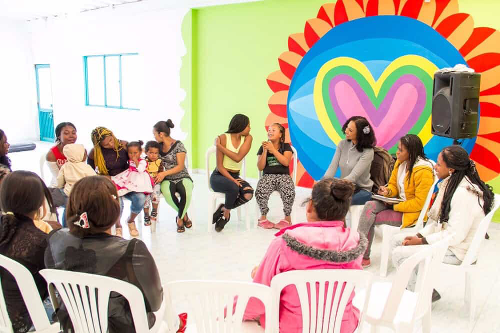 Indhira Serrano - Reconstruyendo Imaginarios