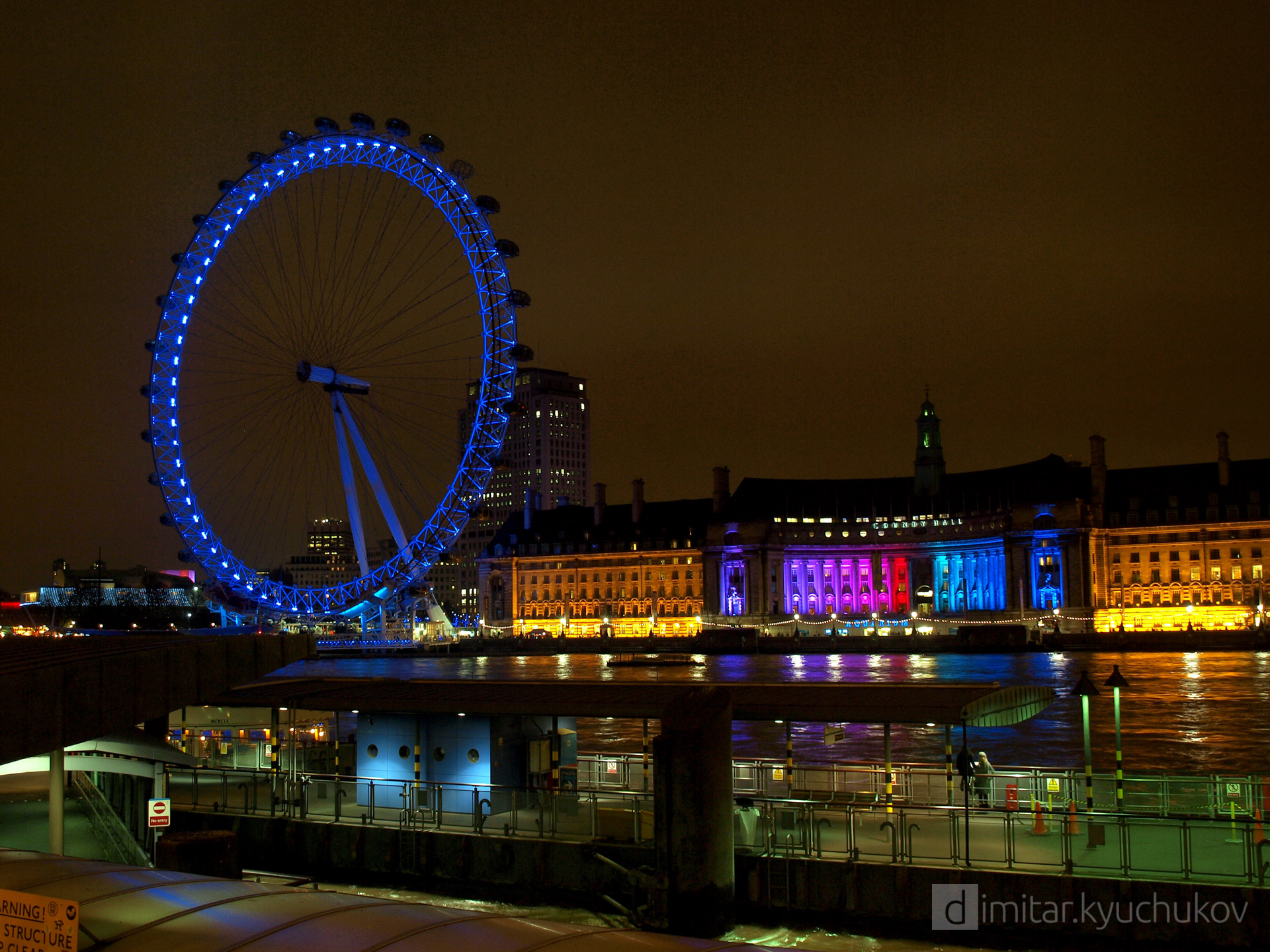 London, The Eye night lights