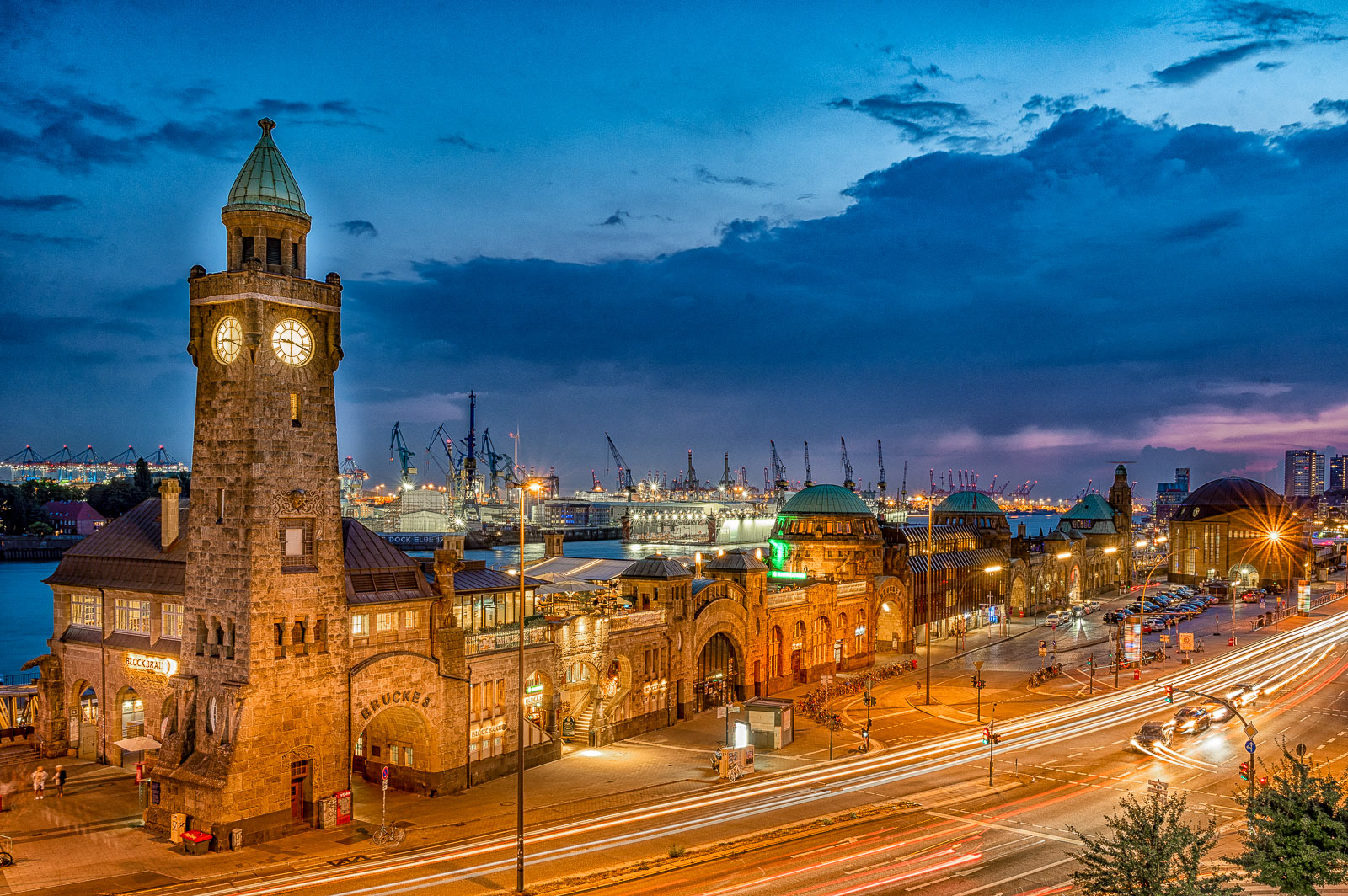 Blick auf den Hamburger Hafen