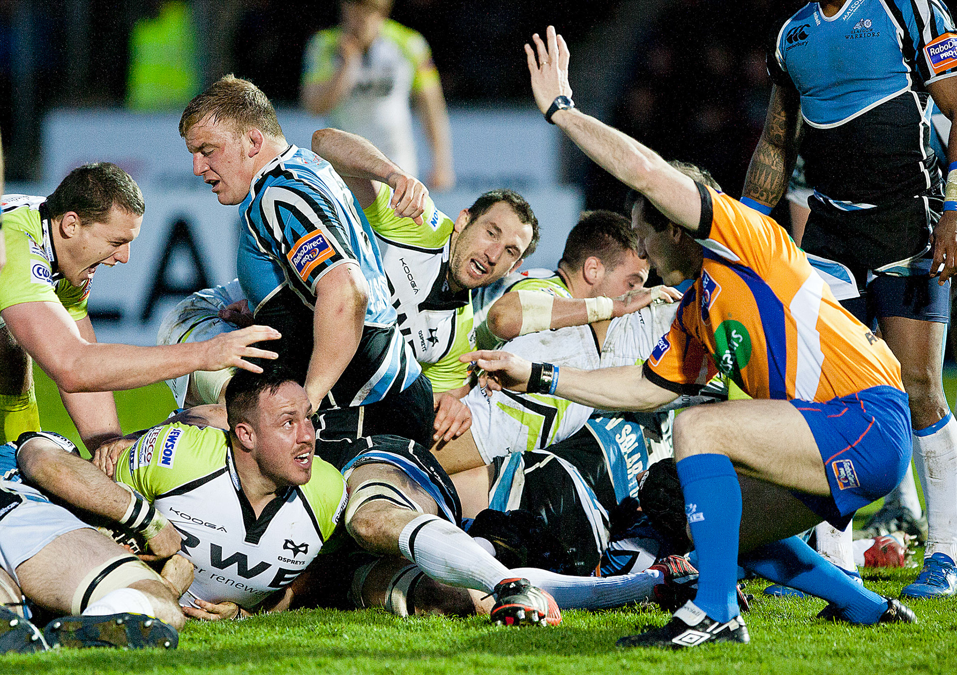 Glasgow Warriors v Ospreys
