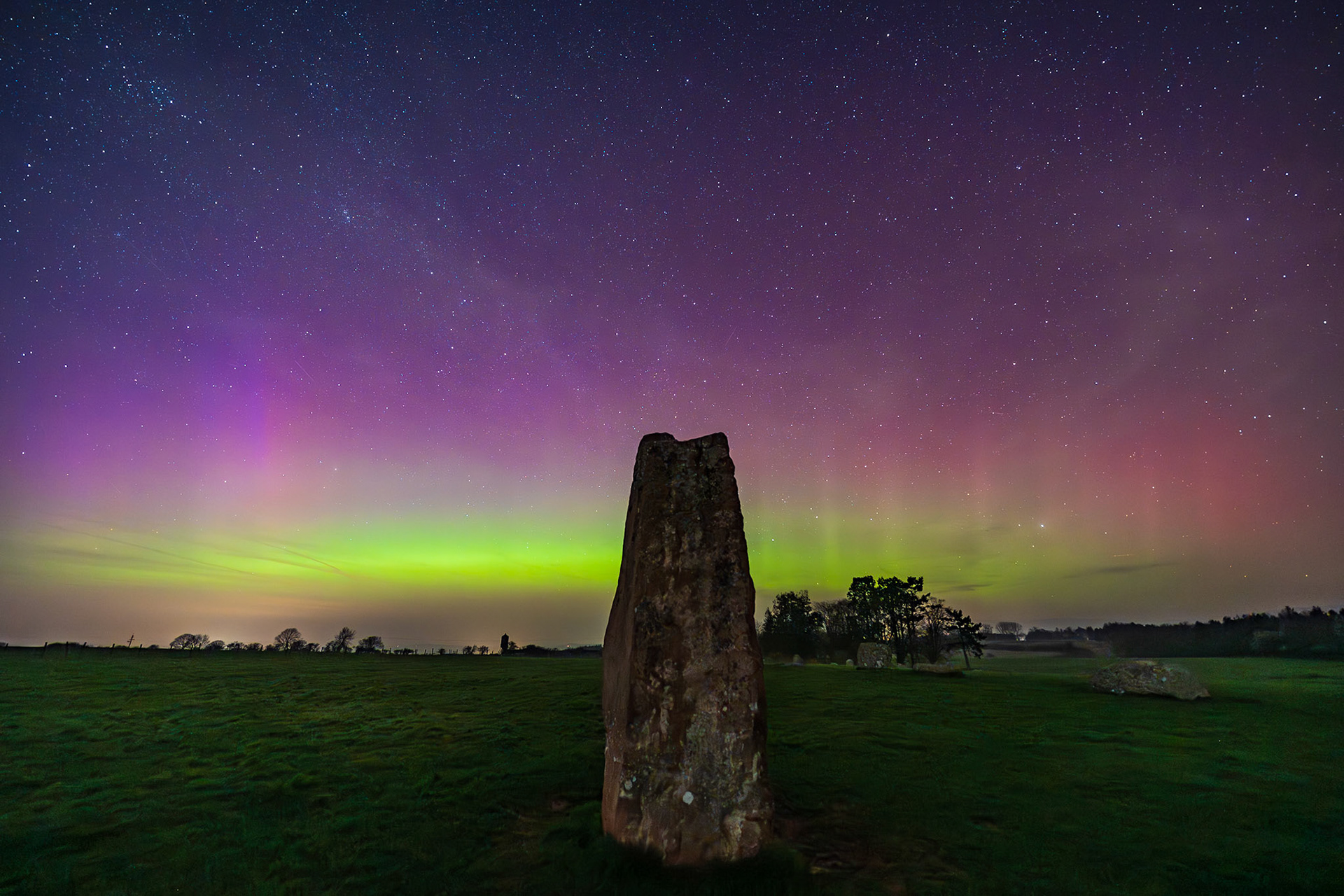 Long Meg Aurora