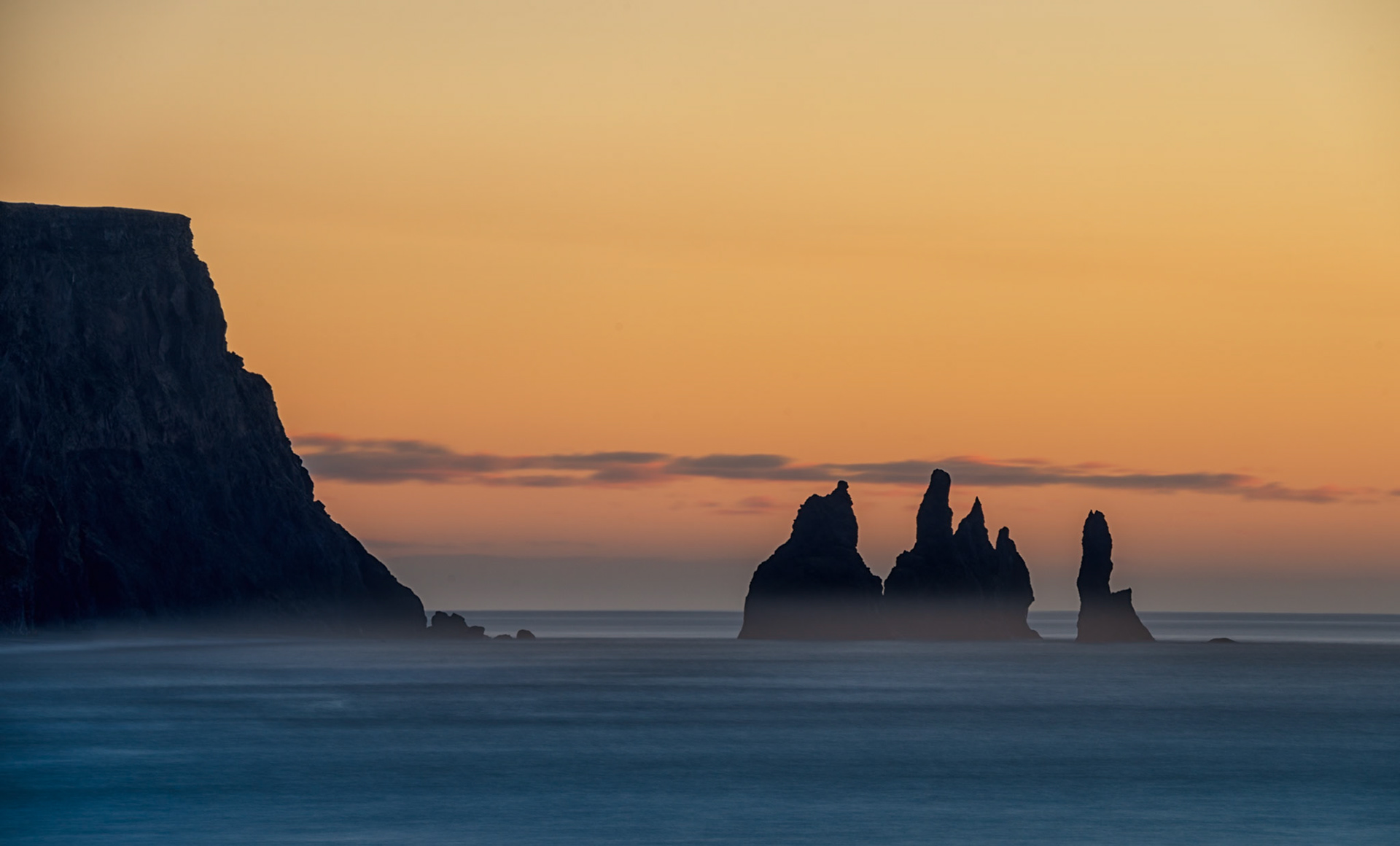 Vik Black Beach