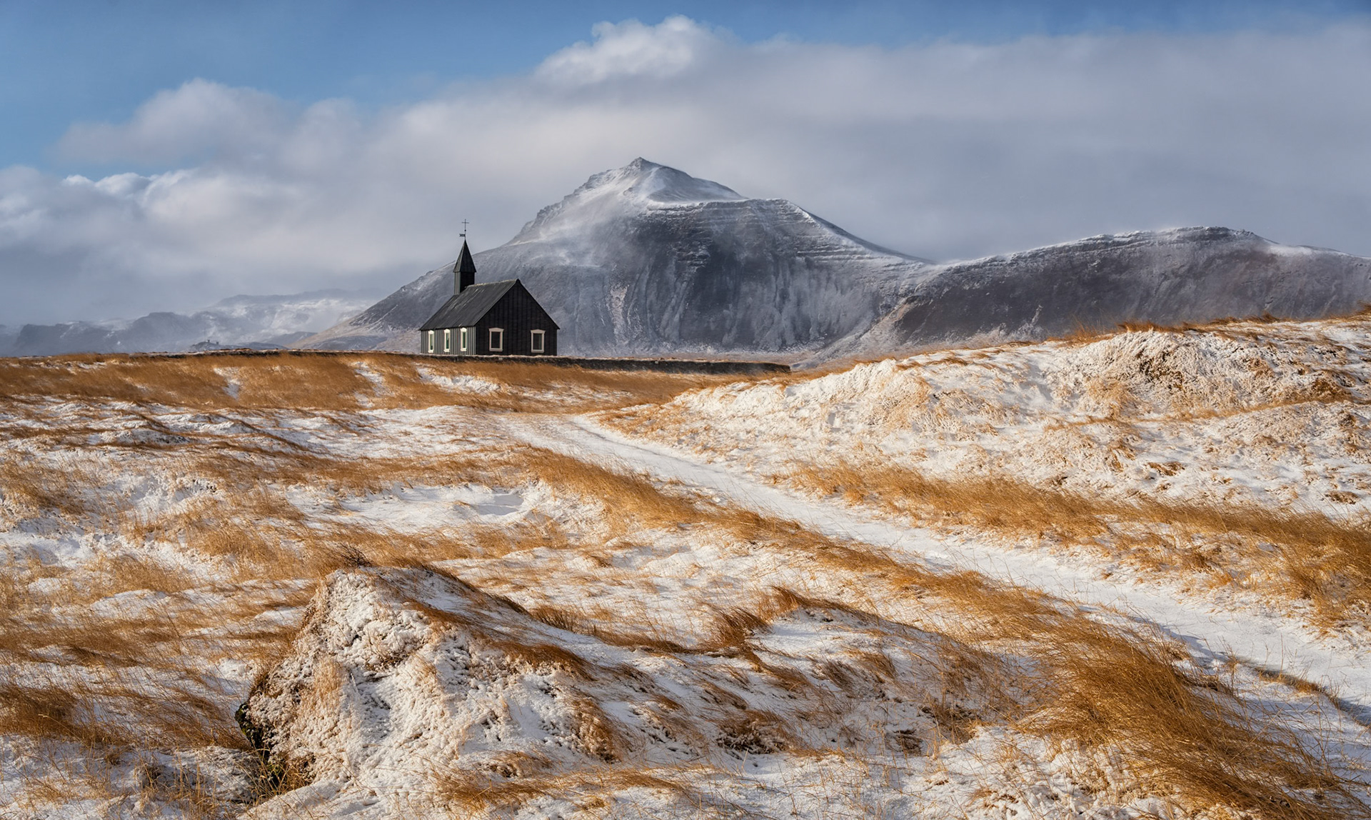 Budir Black Church