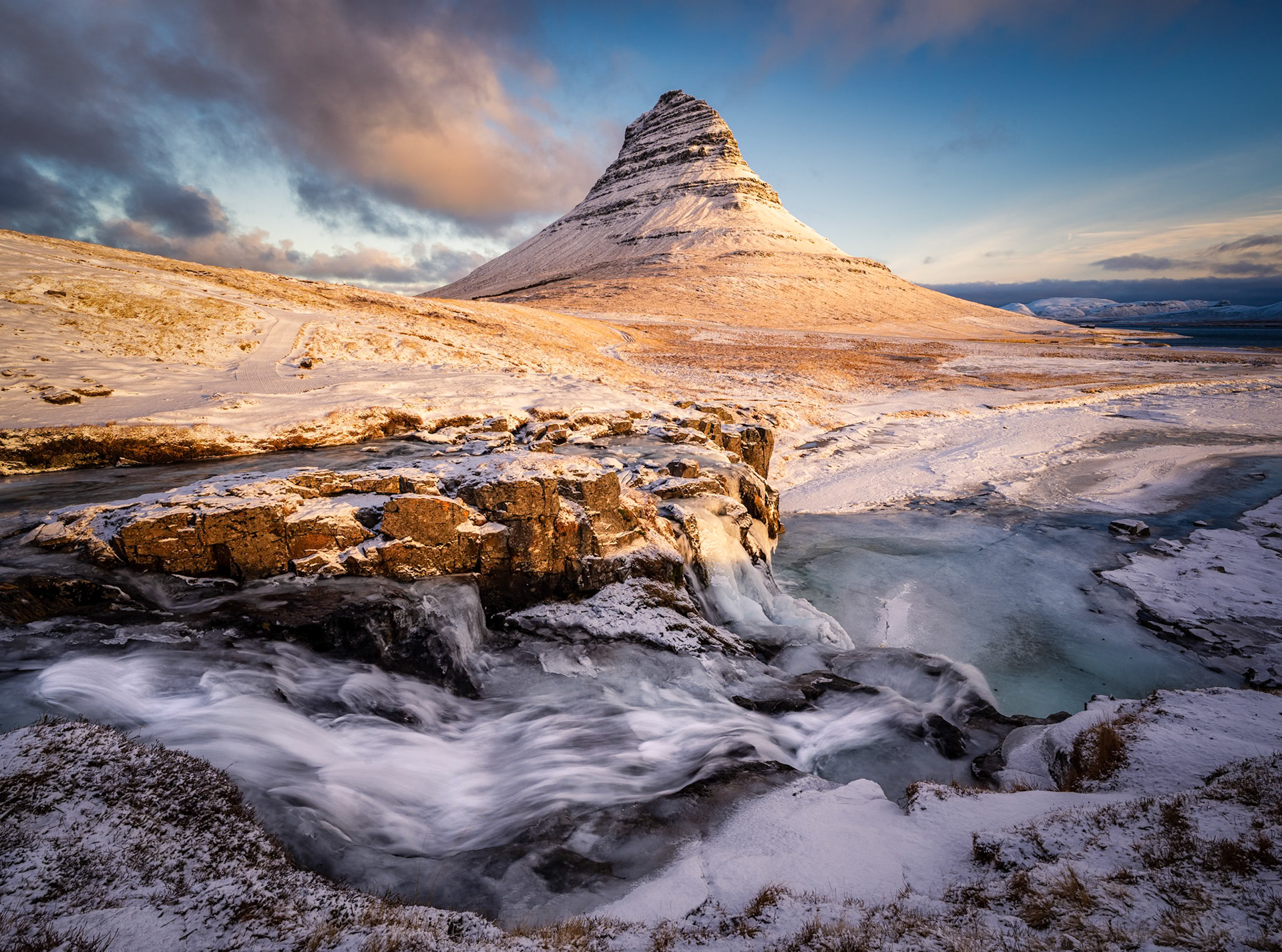 Kirkjufell