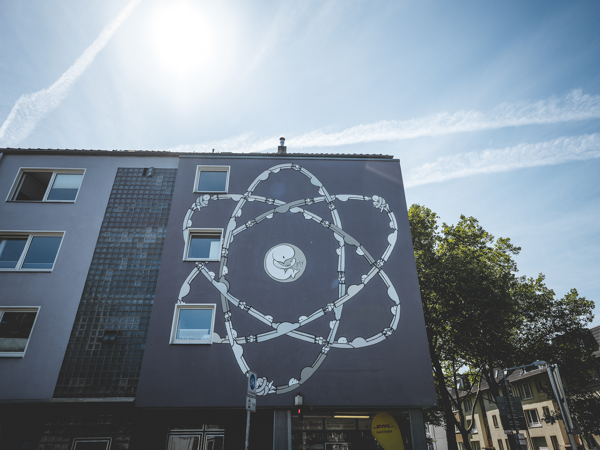 Mural „Kreislauf des Lebens“ by Gabor Doleviczenyi