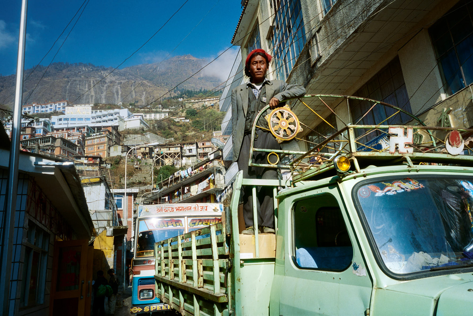 Tibet Dram - The first town in Tibet coming from Nepal.