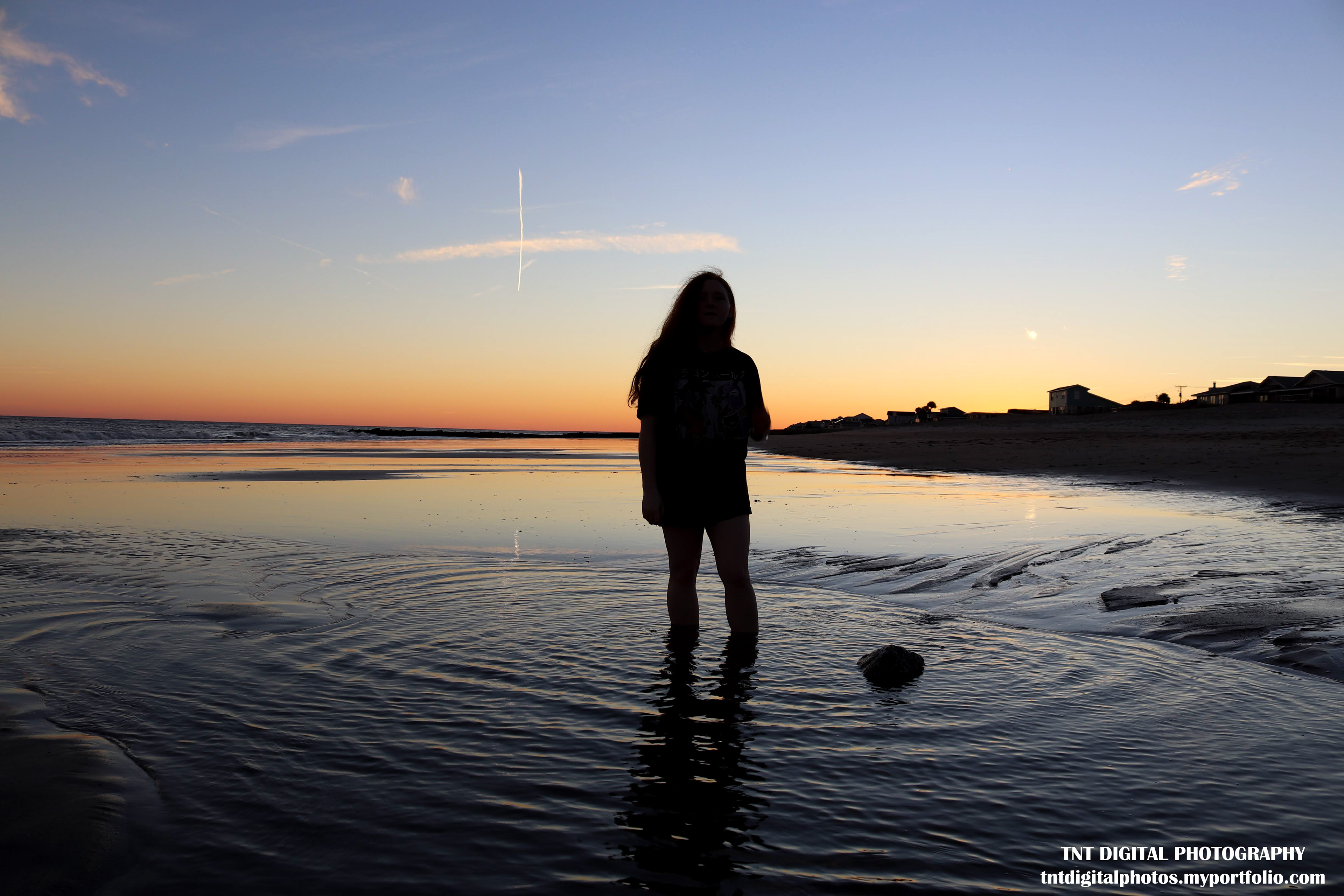 1/100 sec - f/7.1 - ISO 100 - 18mm