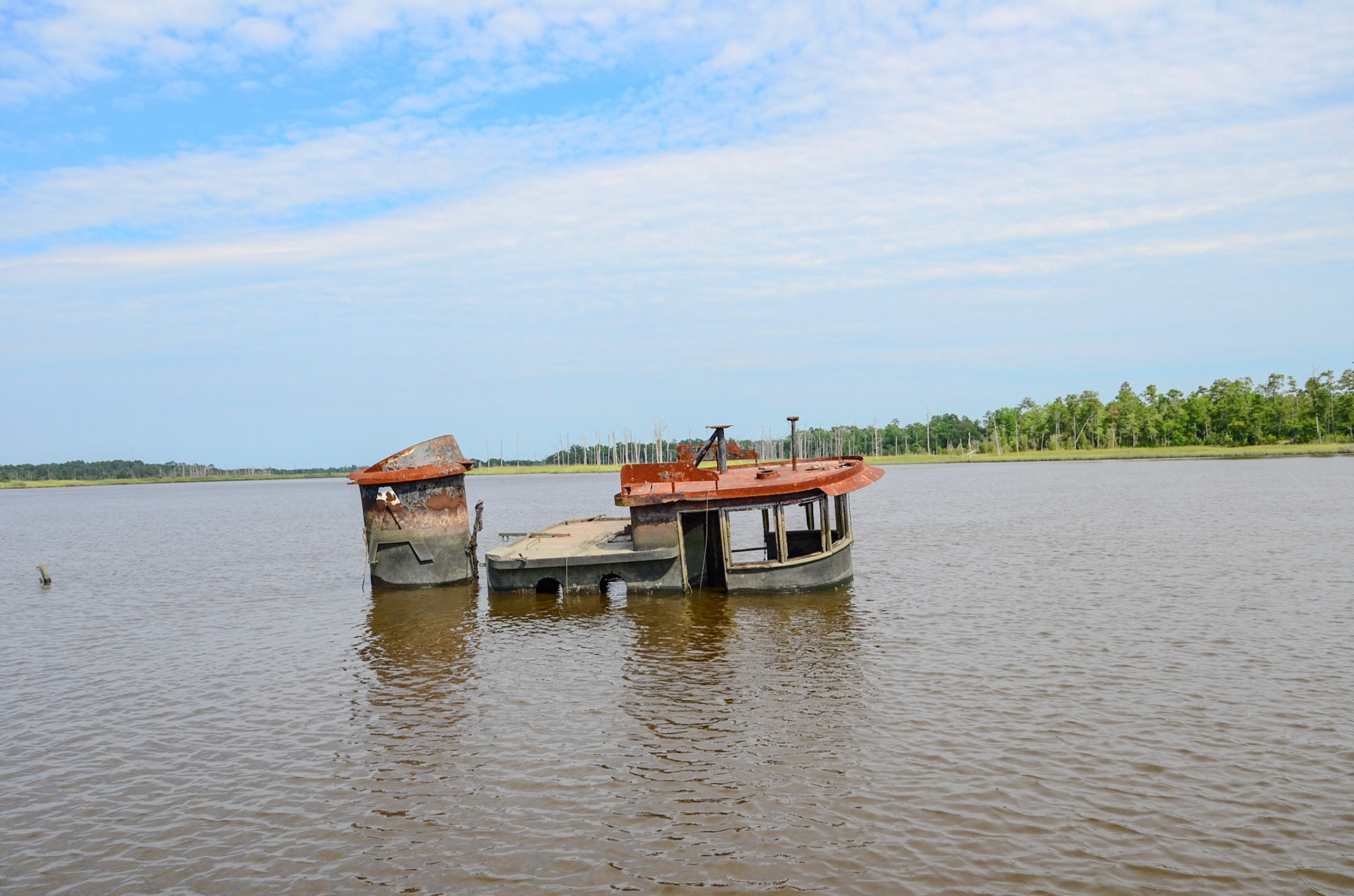 Sunken Tug in the Sampit