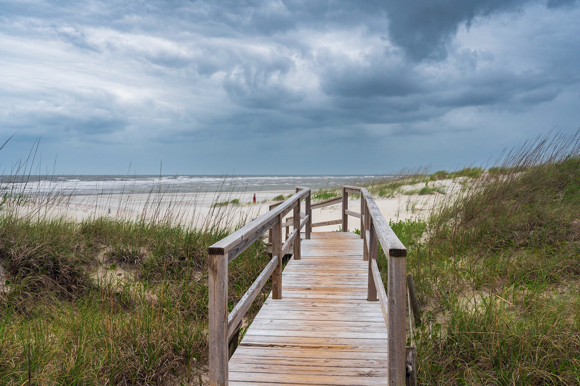 Boardwalk to the beach